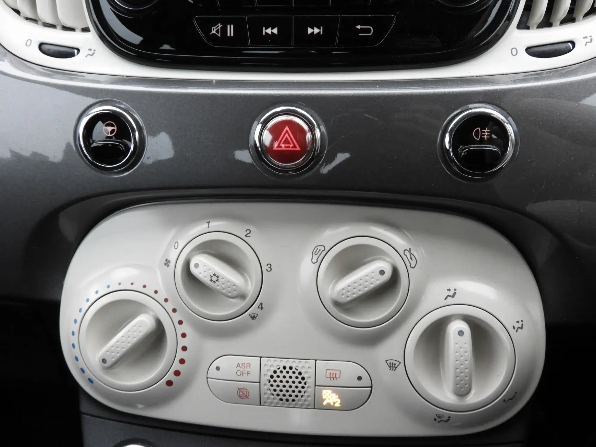 Fiat 500 Image 21 Fiat 500 Image 21
