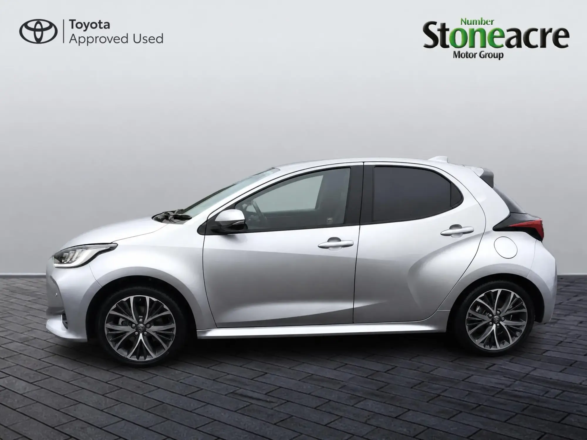 Toyota Yaris Hybrid Image 22 Toyota Yaris Hybrid Image 22