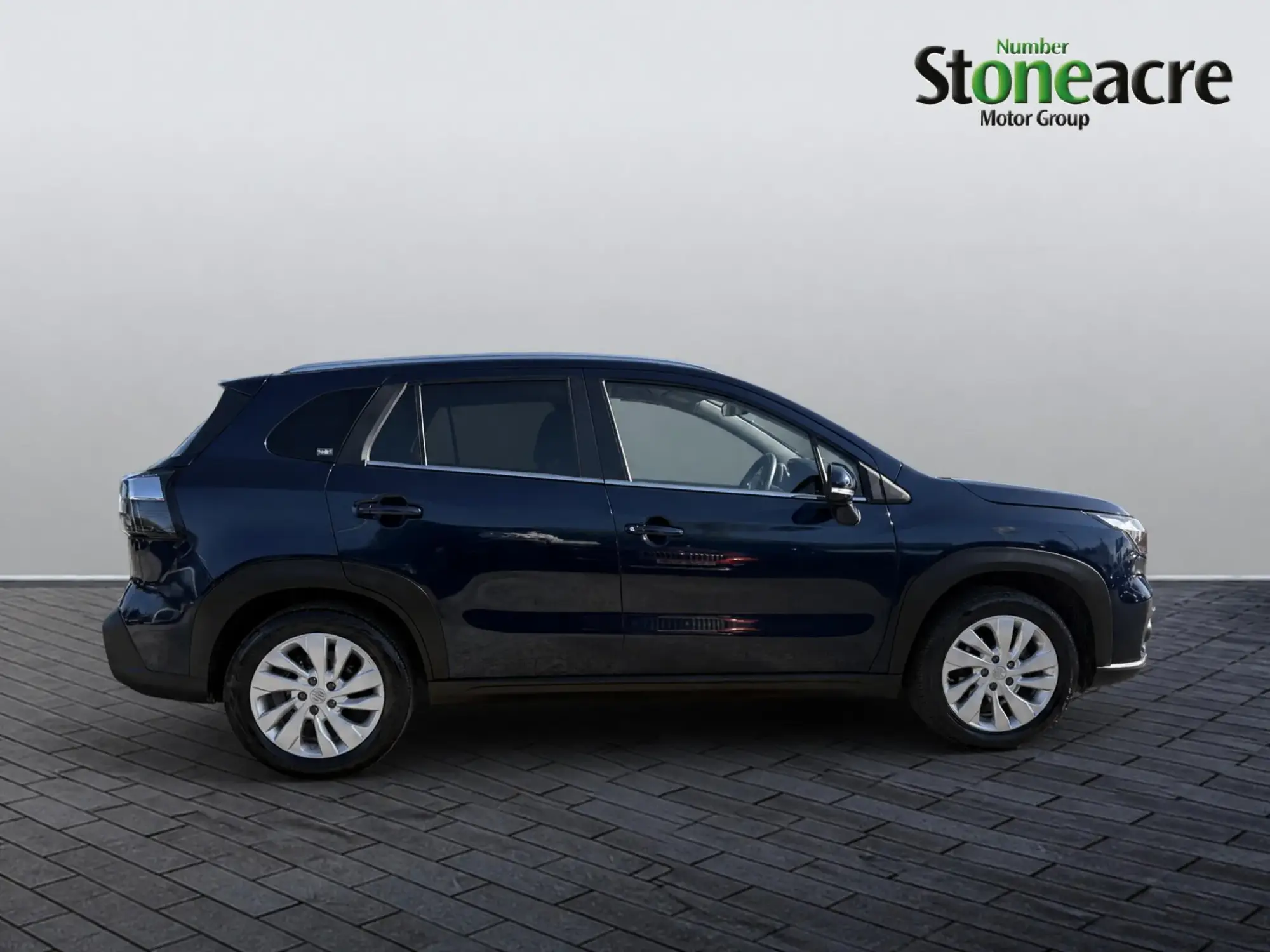 Suzuki S-Cross Hybrid Image 2 Suzuki S-Cross Hybrid Image 2