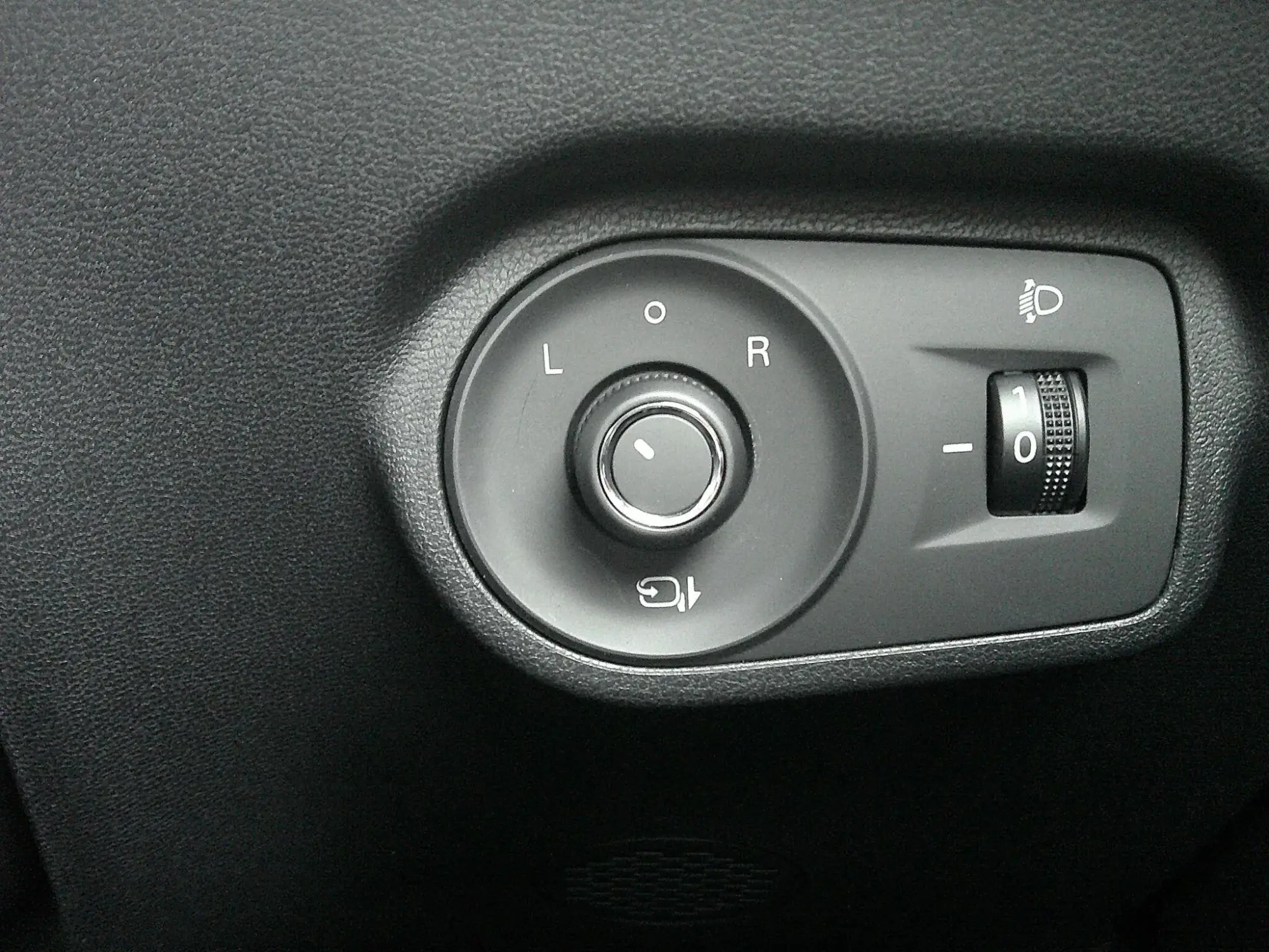 MG ZS Hybrid+ Image 14 MG ZS Hybrid+ Image 14