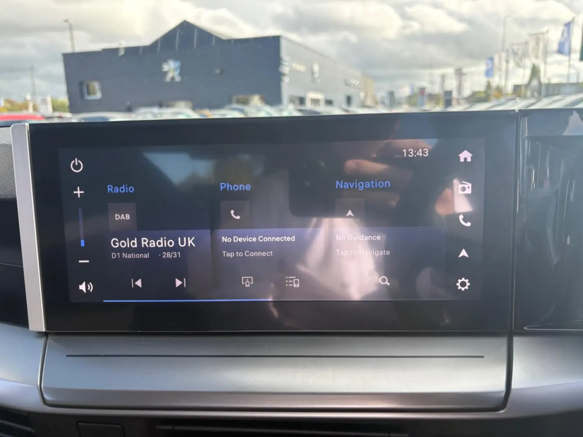 Vauxhall Frontera Electric Image 15