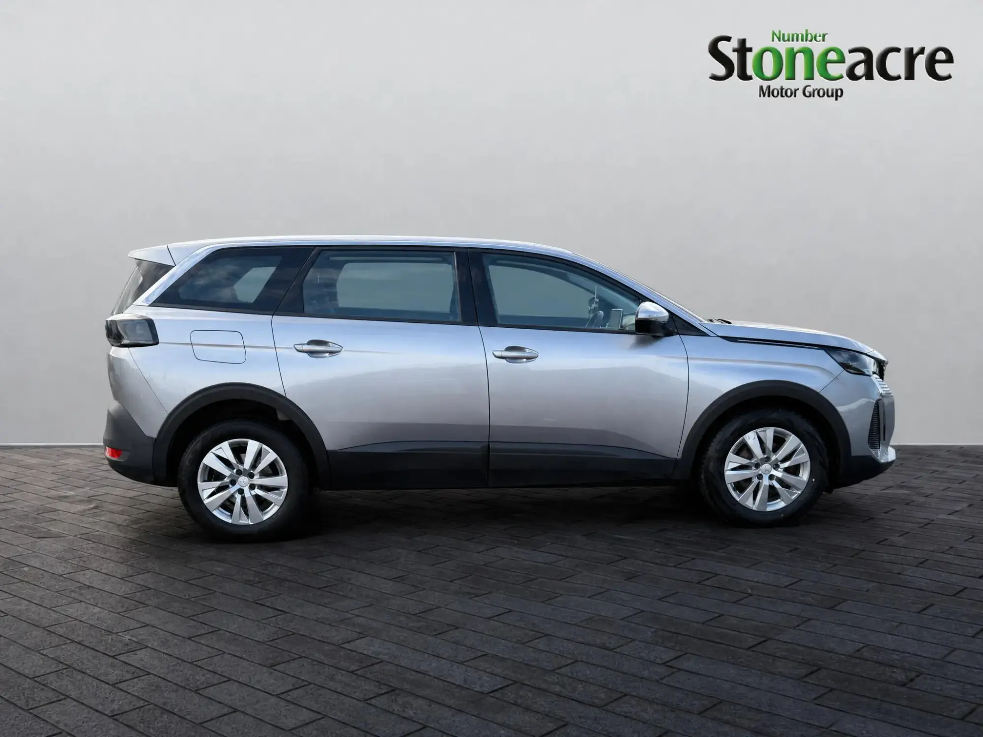 Peugeot 5008 Image 8