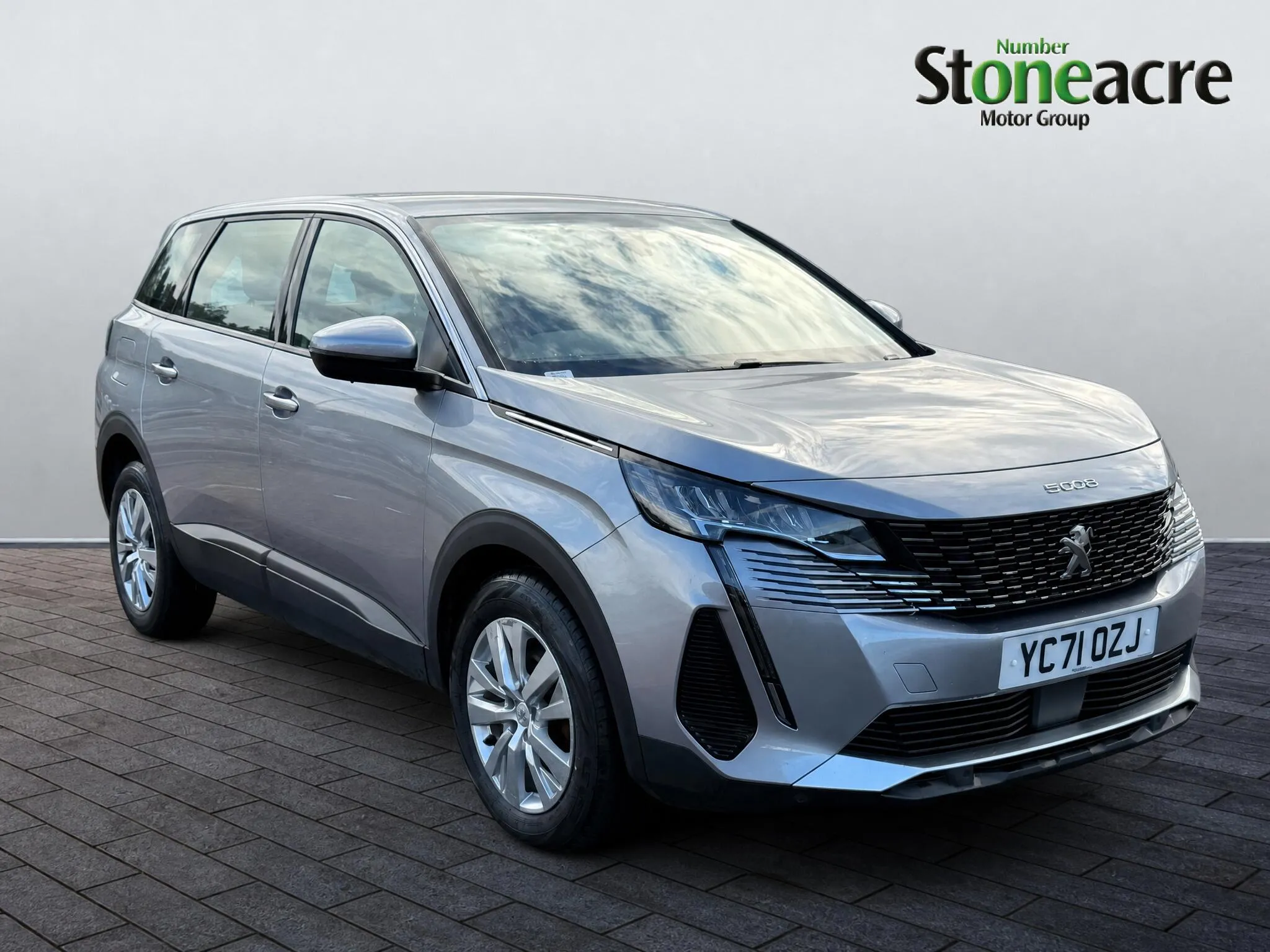 Peugeot 5008 undefined 1.2 PureTech Active Premium Euro 6 (s/s) 5dr