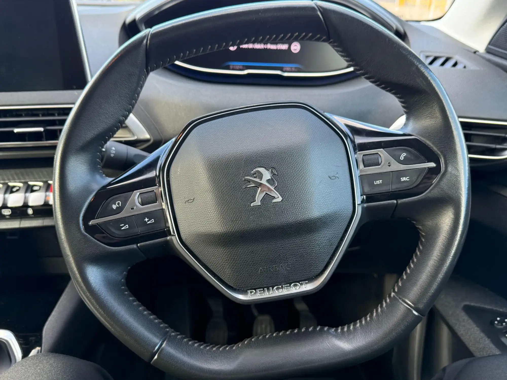 Peugeot 5008 Image 14