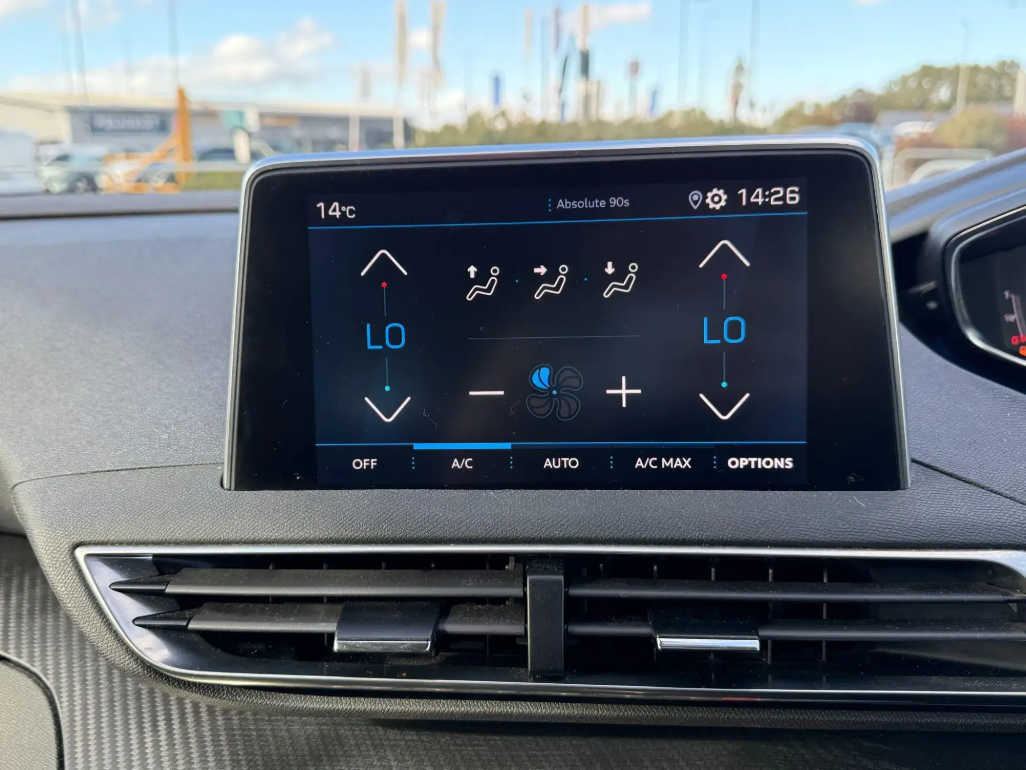 Peugeot 5008 Image 16