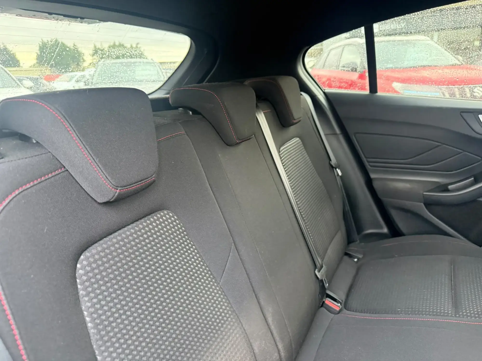 Ford Focus Image 17
