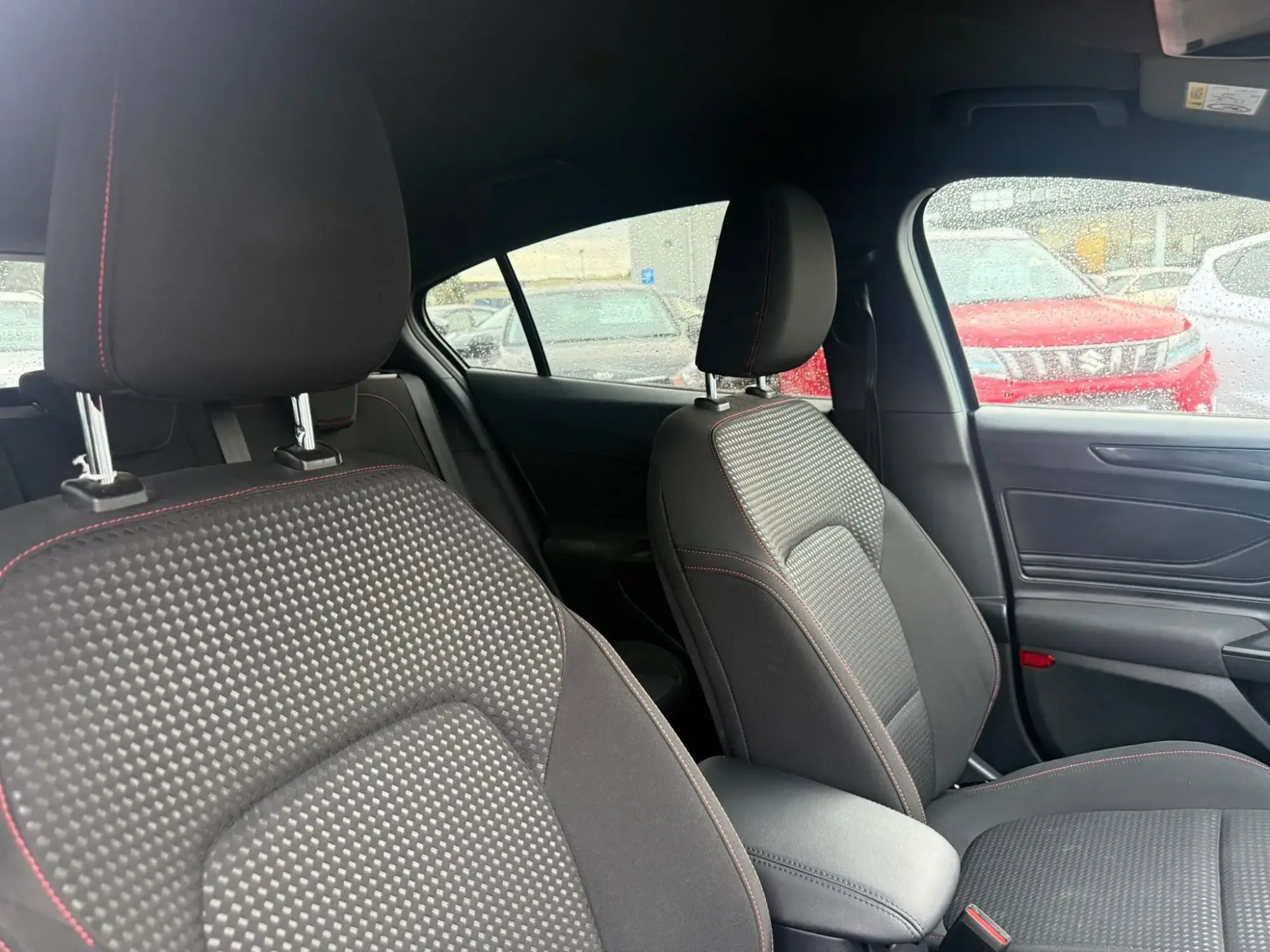 Ford Focus Image 21