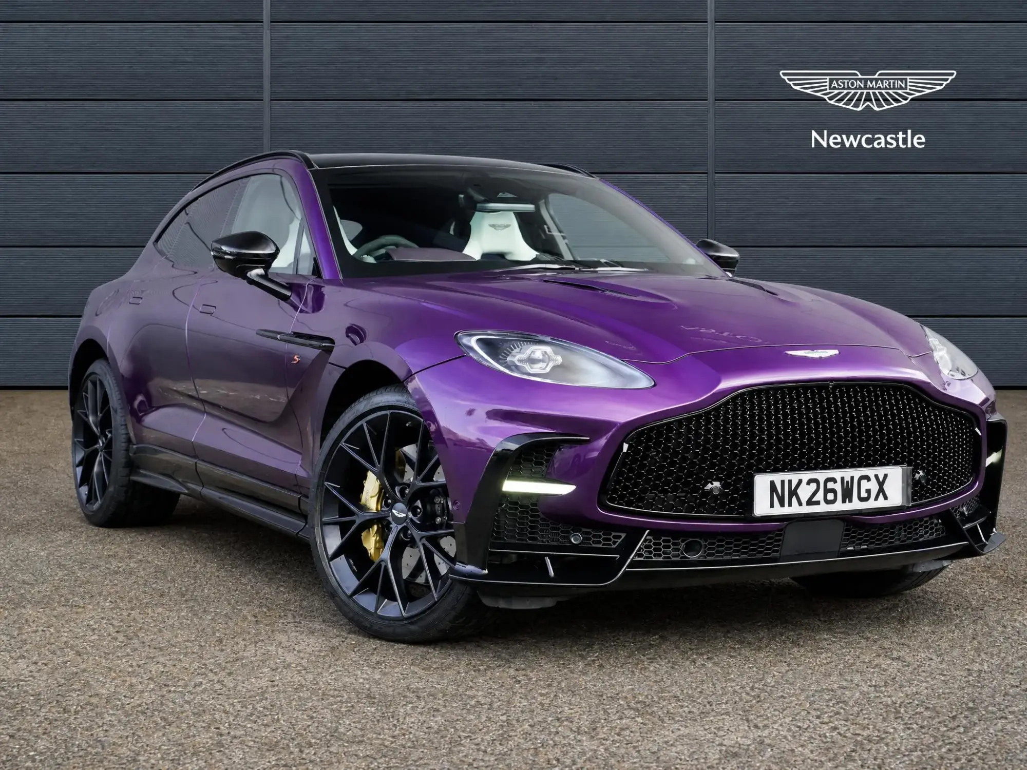 Aston Martin DBX Image 1 Aston Martin DBX Image 1