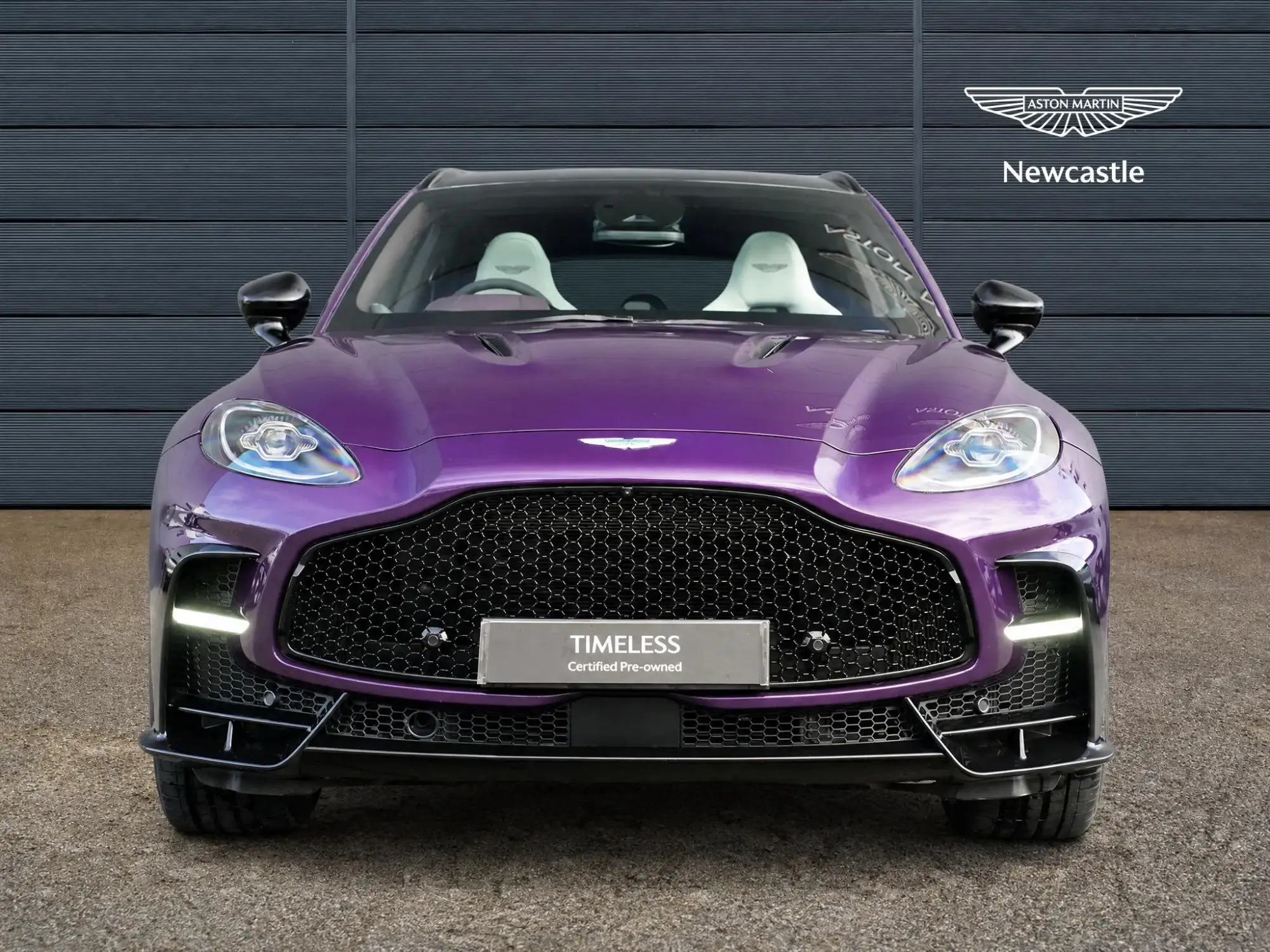 Aston Martin DBX Image 2 Aston Martin DBX Image 2