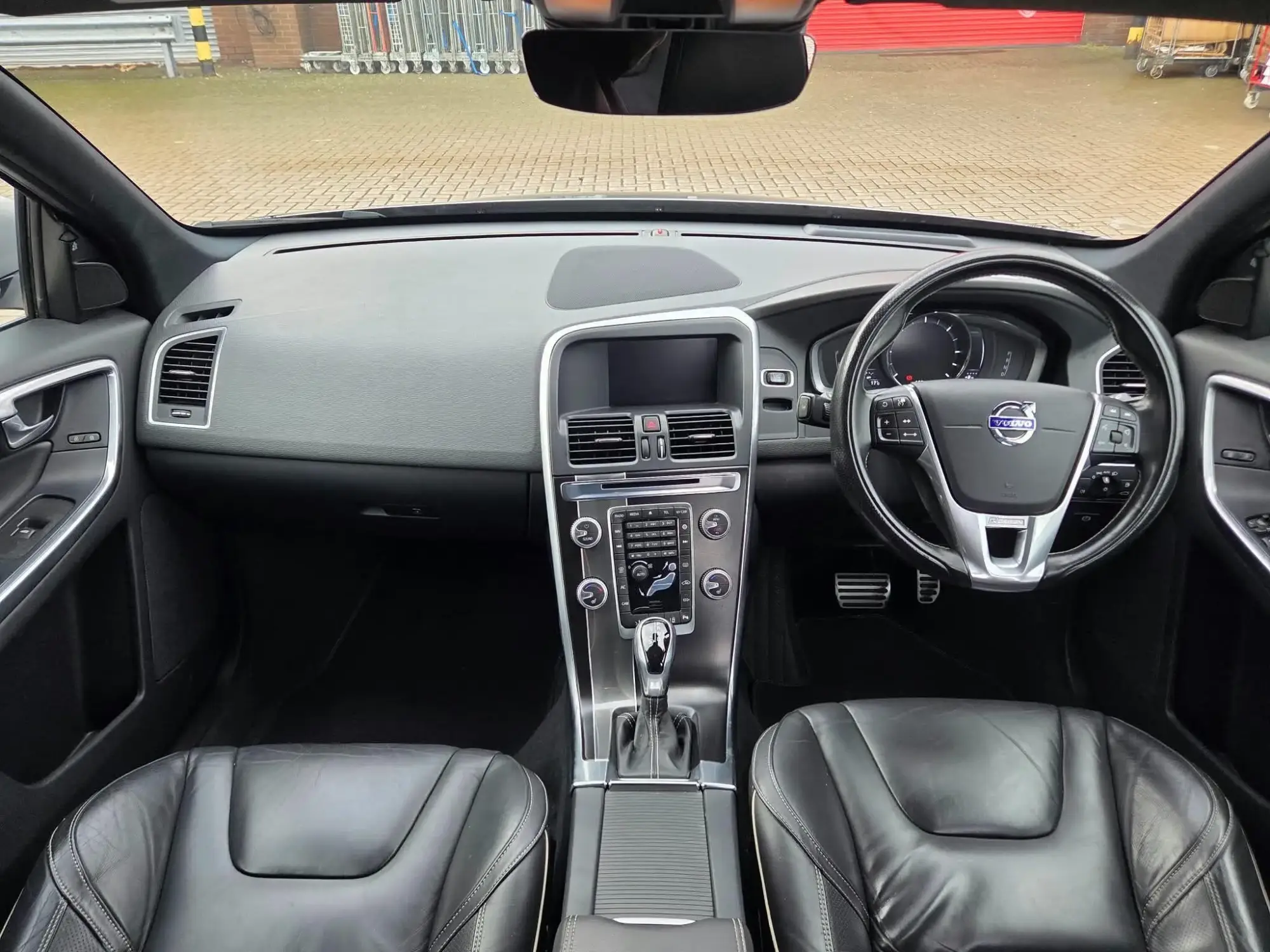Volvo XC60 Image 9