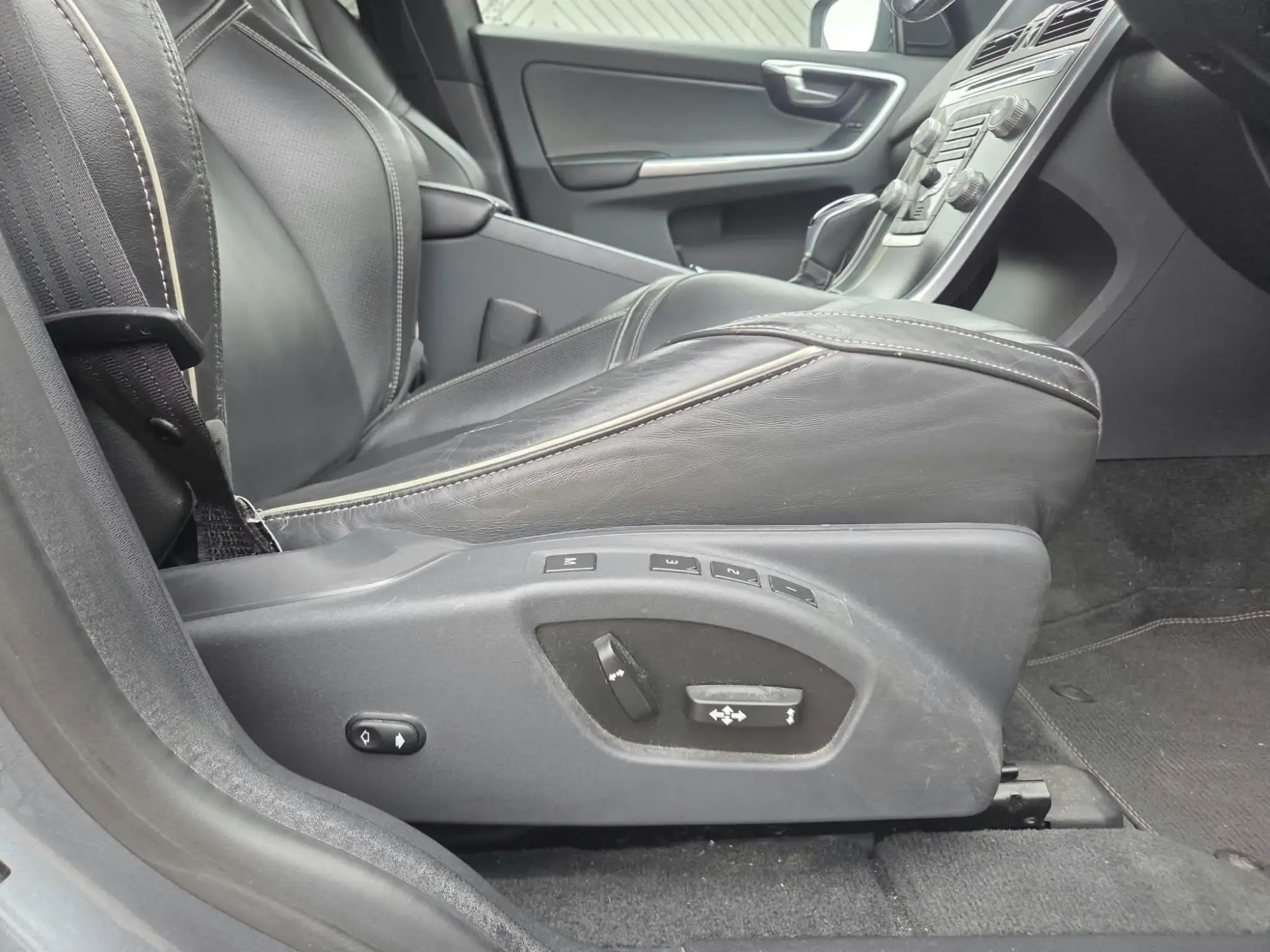 Volvo XC60 Image 14