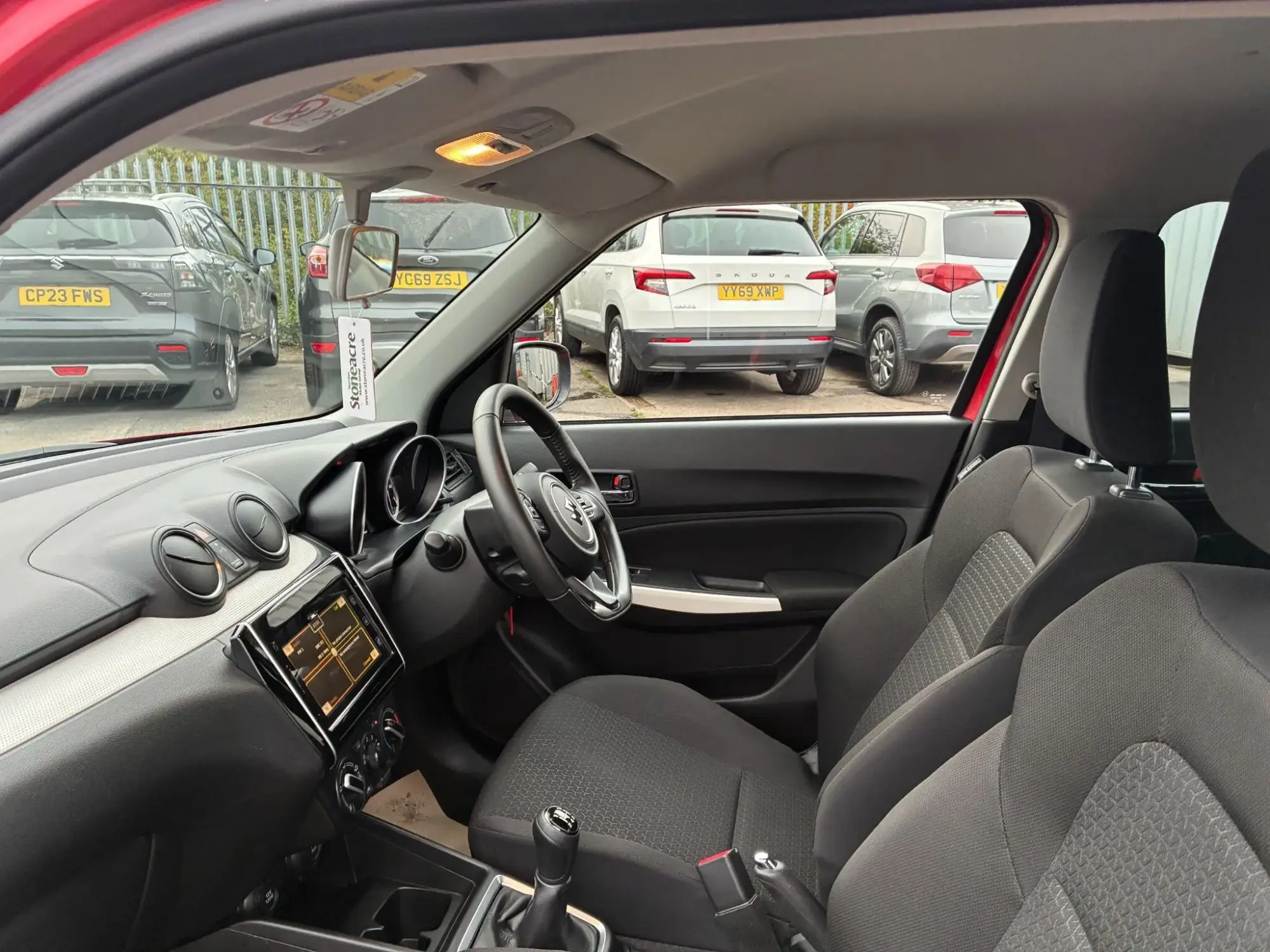 Suzuki Swift Image 27 Suzuki Swift Image 27