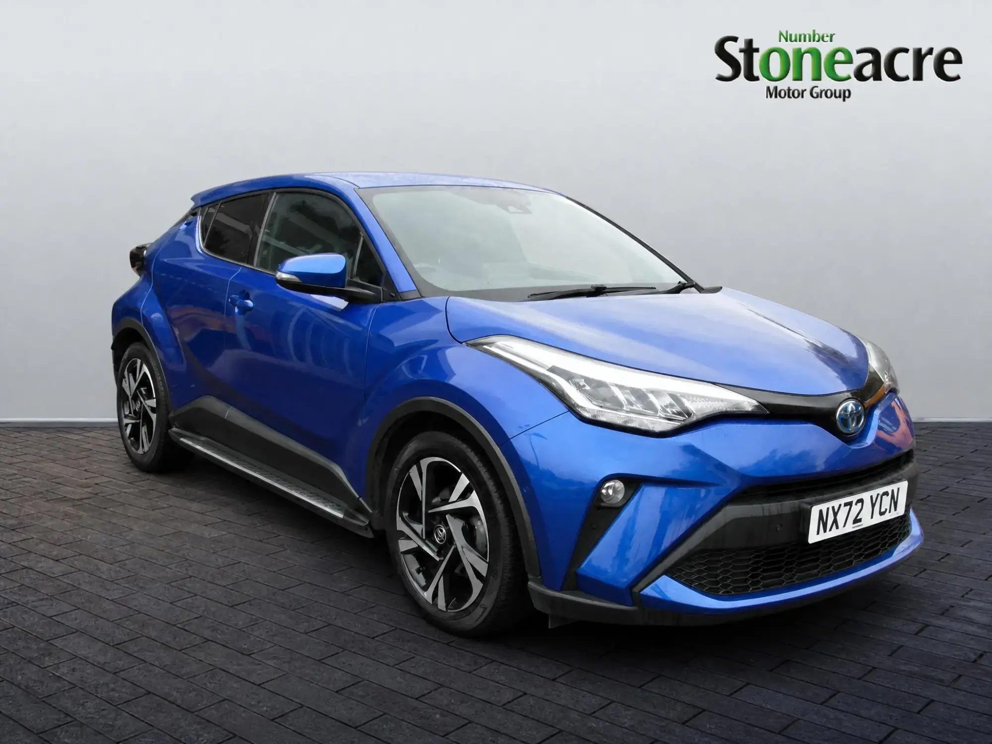 Toyota C-HR Hybrid 2.0 Hybrid Design 5dr CVT NX72YCN Image 1