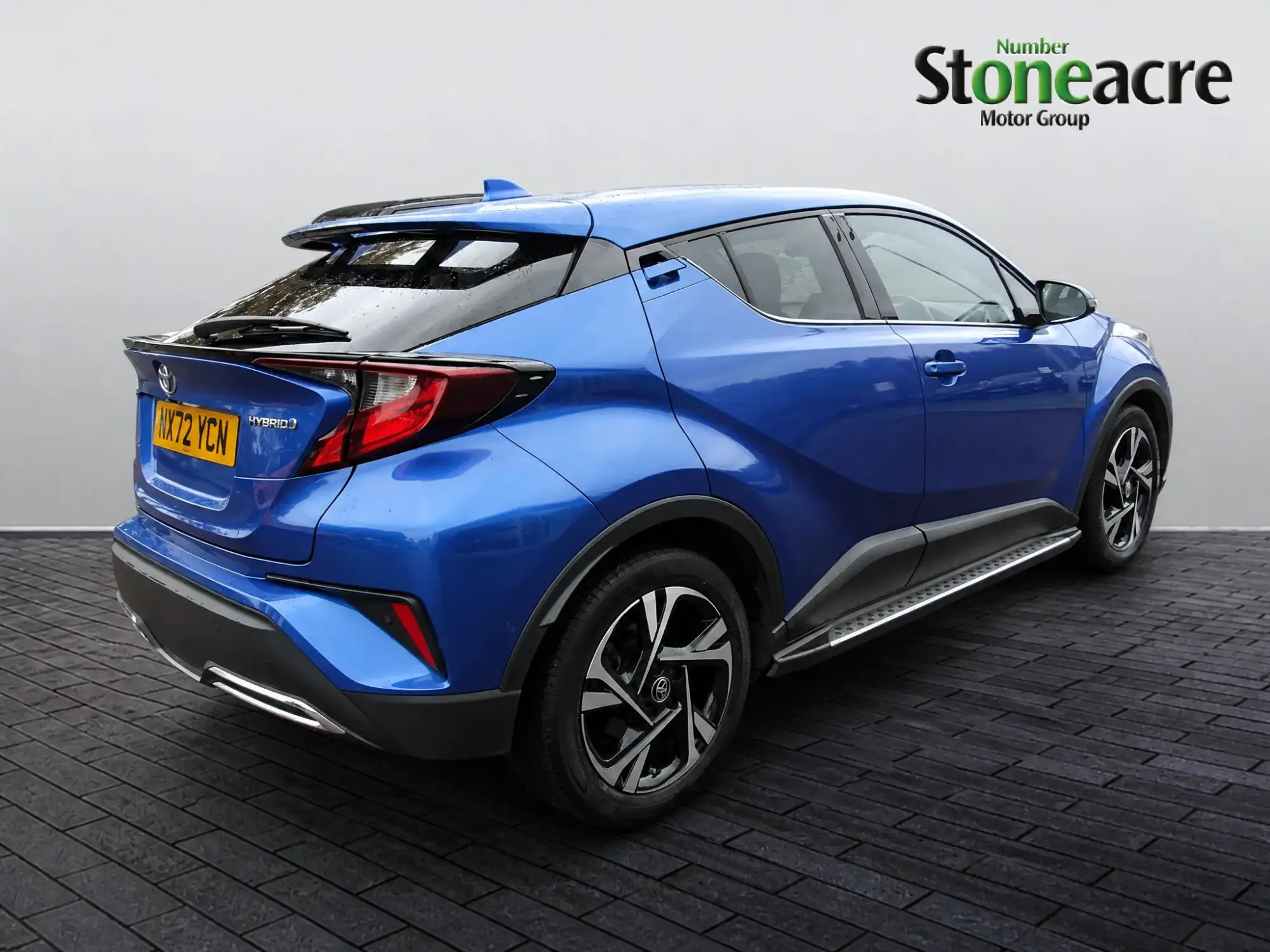 Toyota C-HR Hybrid Image 10