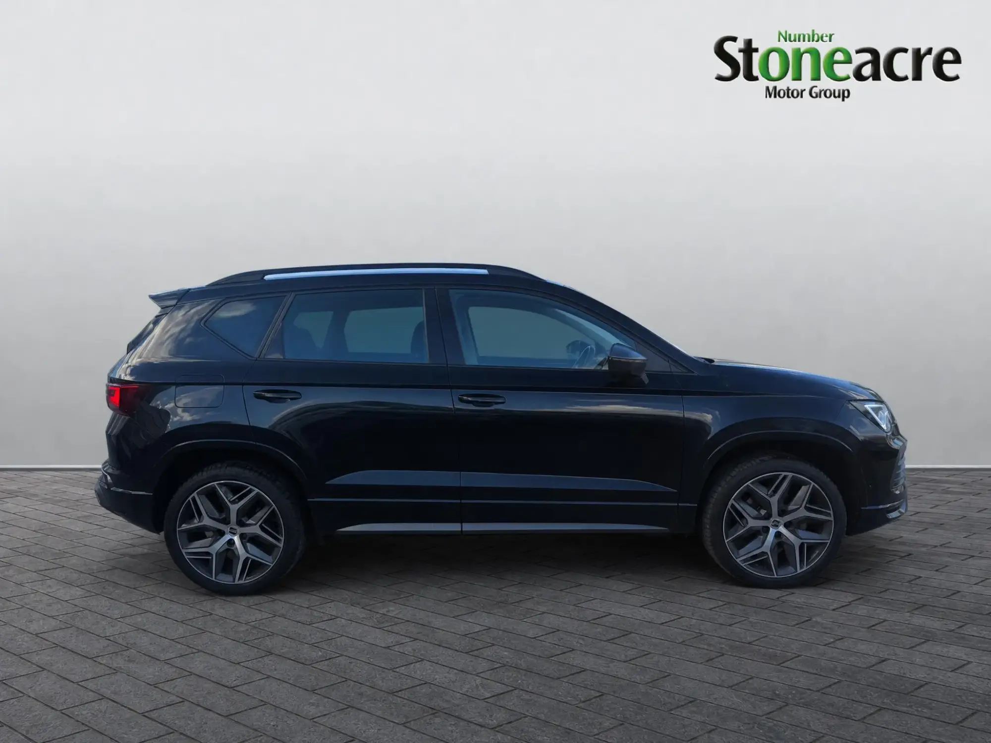 SEAT Ateca 1.5 TSI EVO FR Sport Euro 6 (s/s) 5dr YO24ZRZ Image 2 SEAT Ateca 1.5 TSI EVO FR Sport Euro 6 (s/s) 5dr YO24ZRZ Image 2
