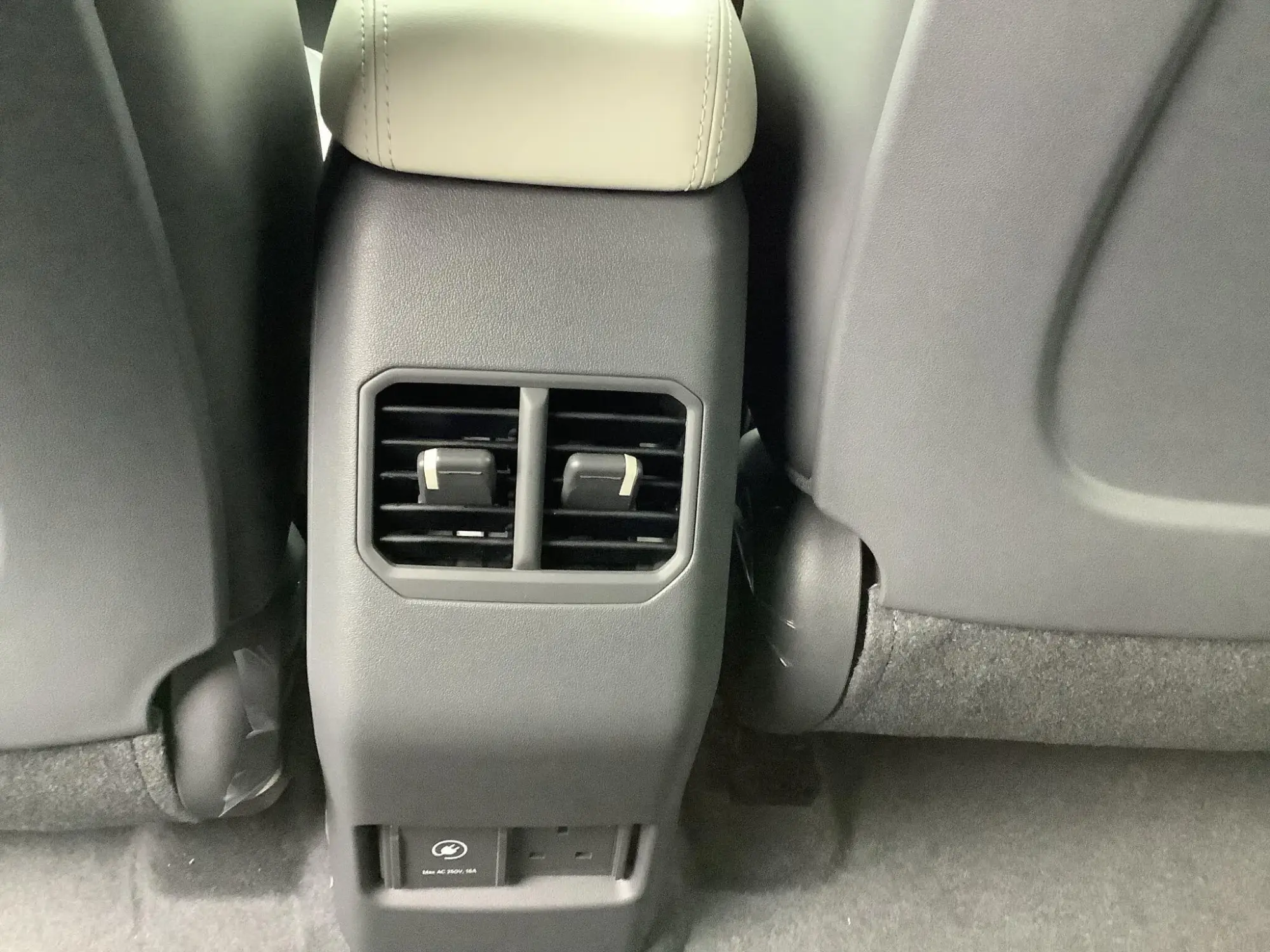Kia EV2 Image 10