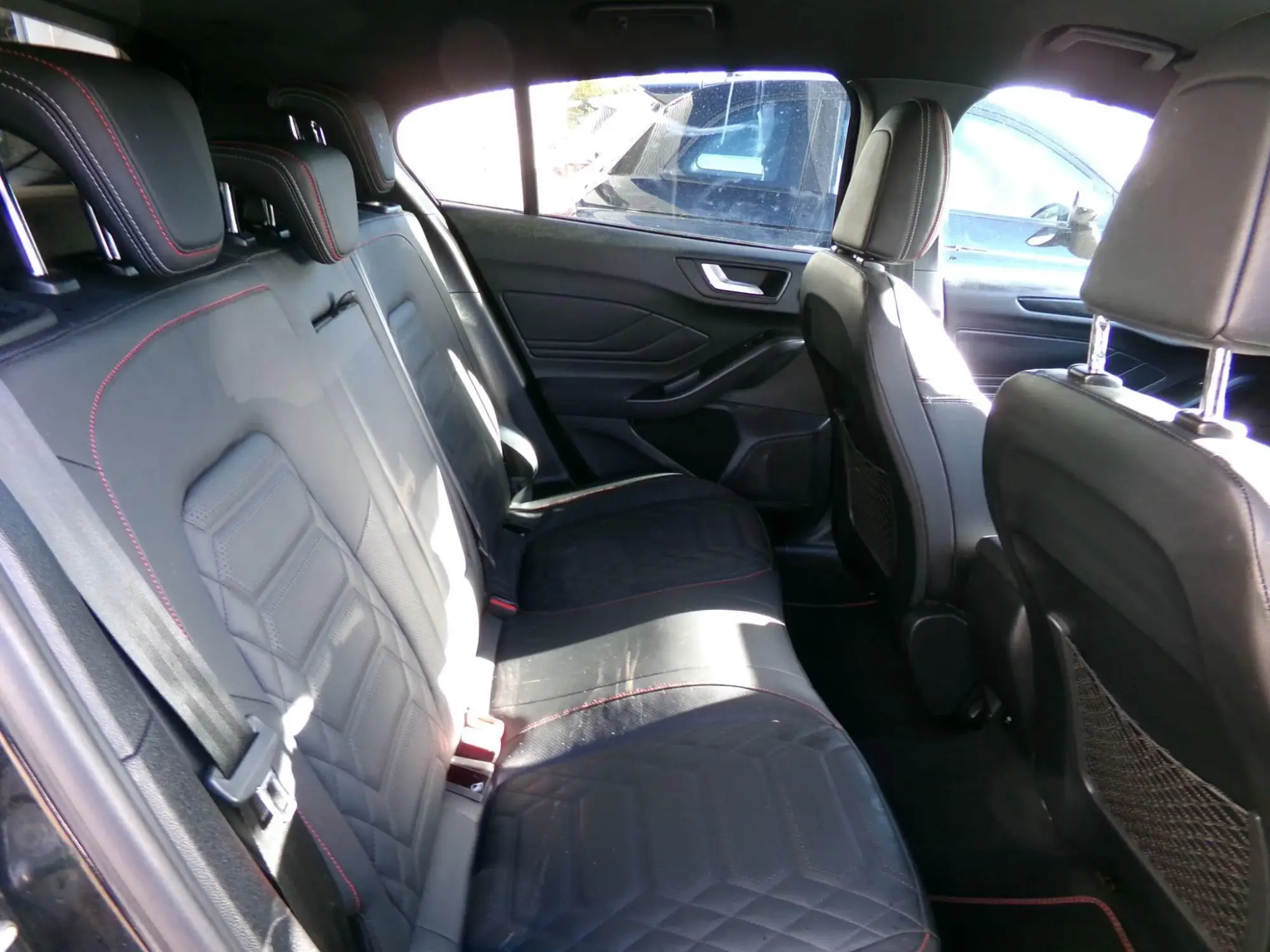 Ford Focus Image 20