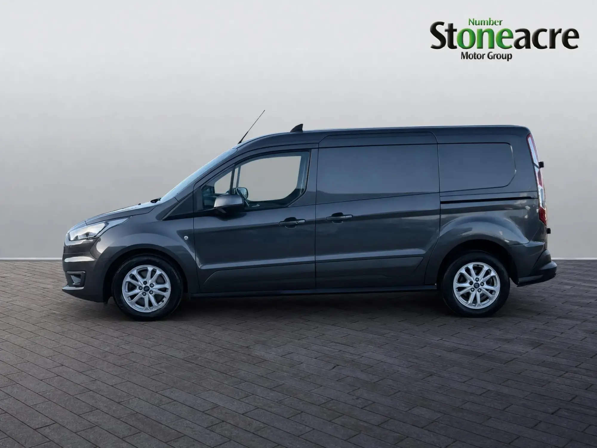 Ford Transit Connect Image 4