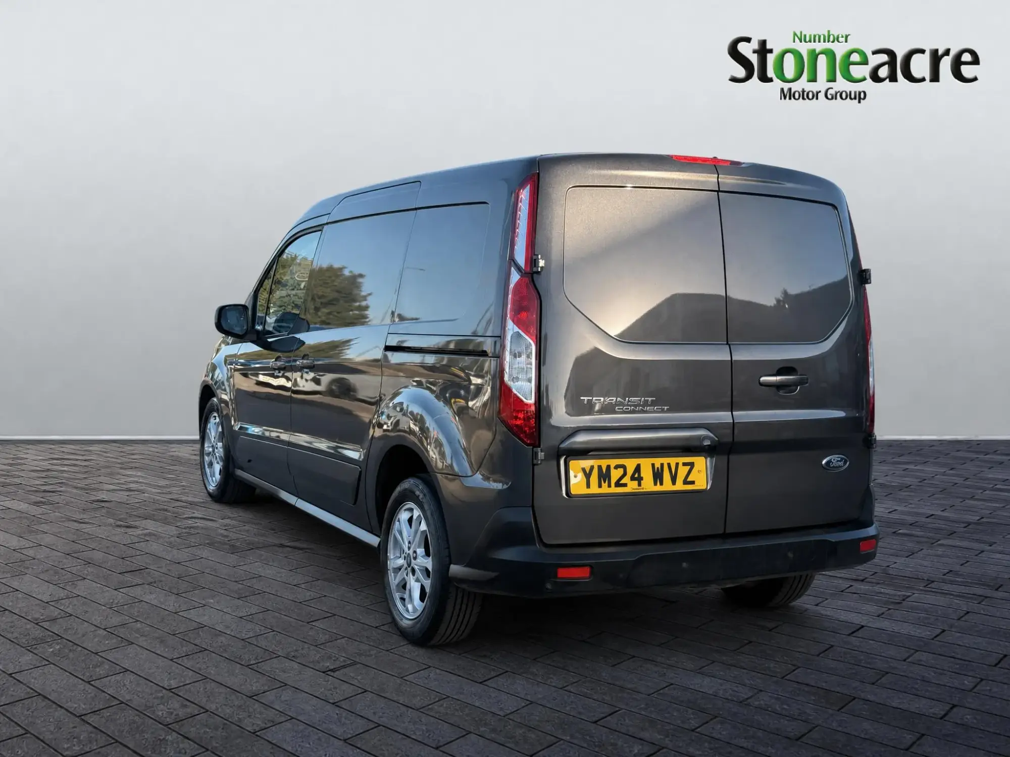 Ford Transit Connect Image 5