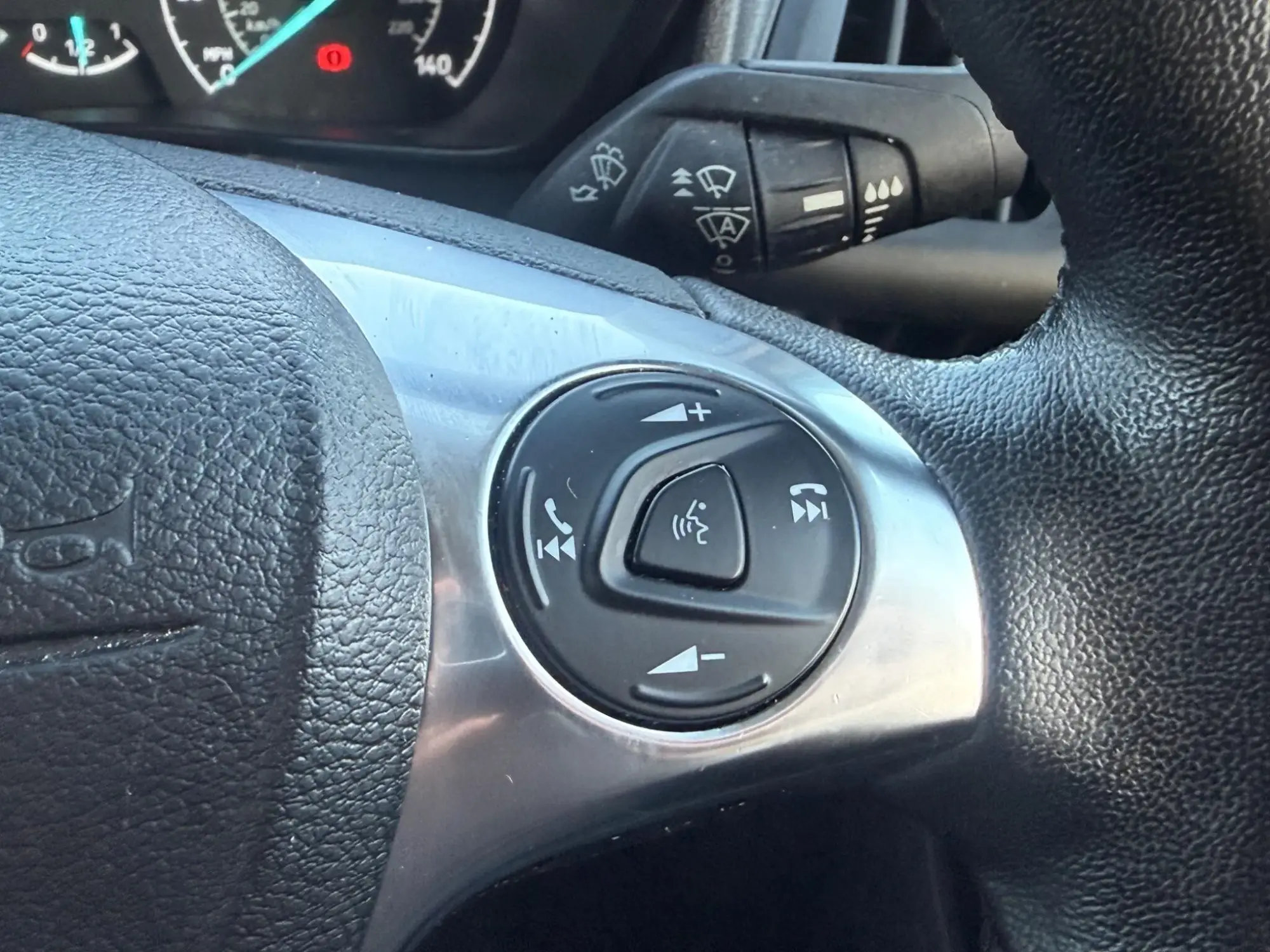 Ford Transit Connect Image 15