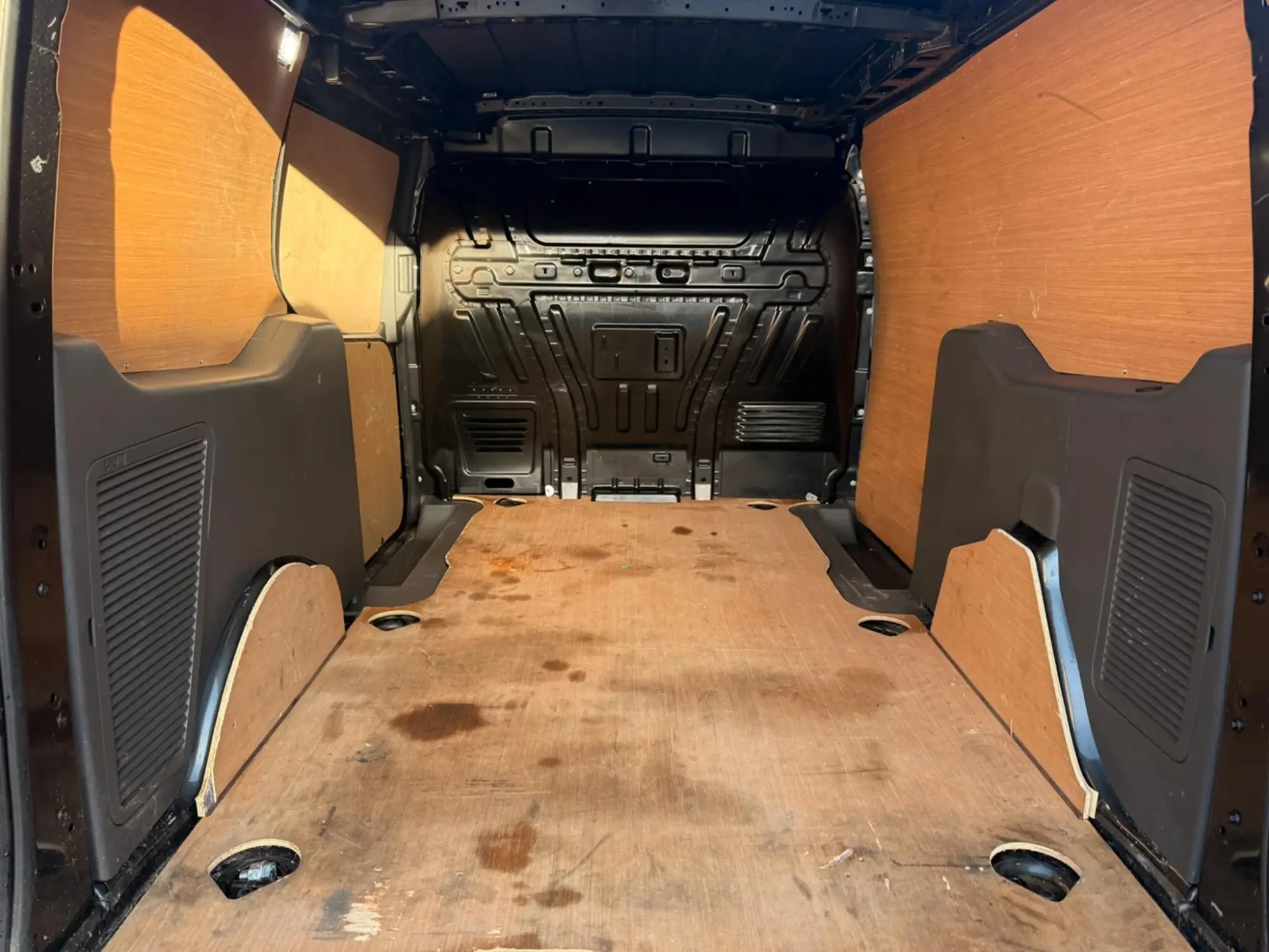 Ford Transit Connect Image 31