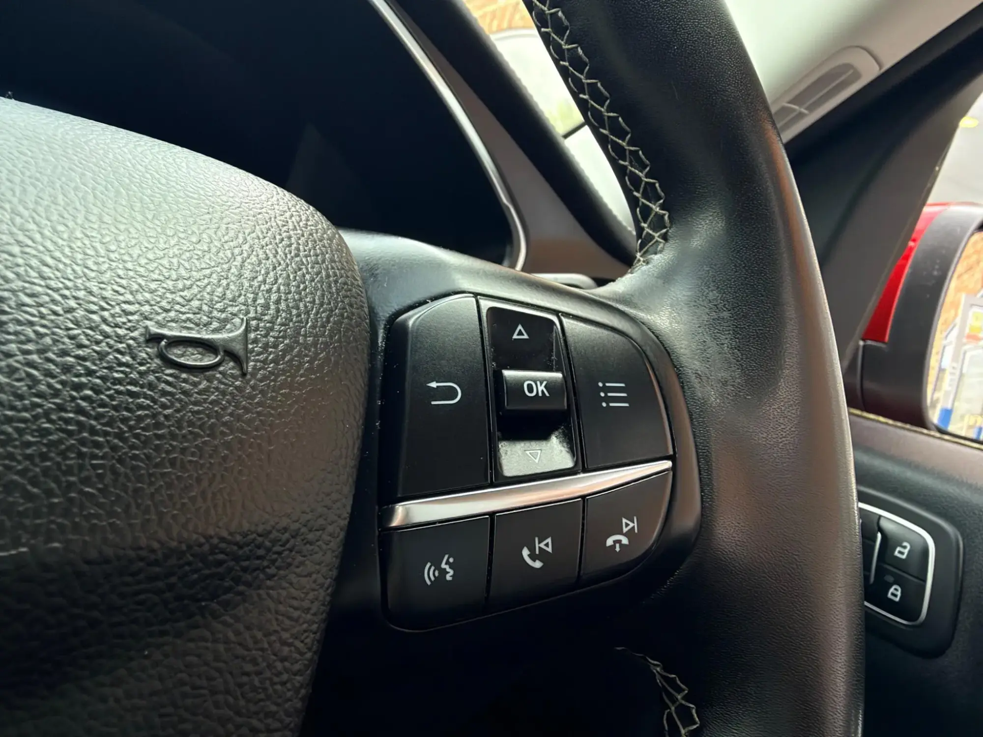 Ford Kuga Hybrid Image 16 Ford Kuga Hybrid Image 16