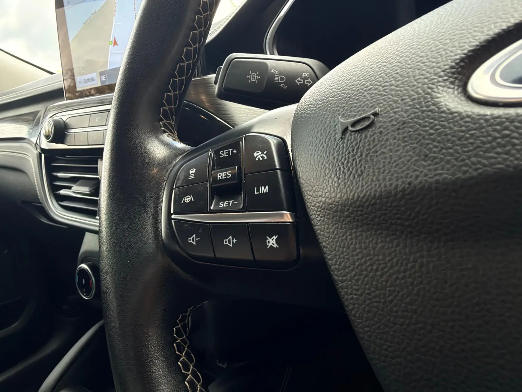 Ford Kuga Hybrid Image 17 Ford Kuga Hybrid Image 17