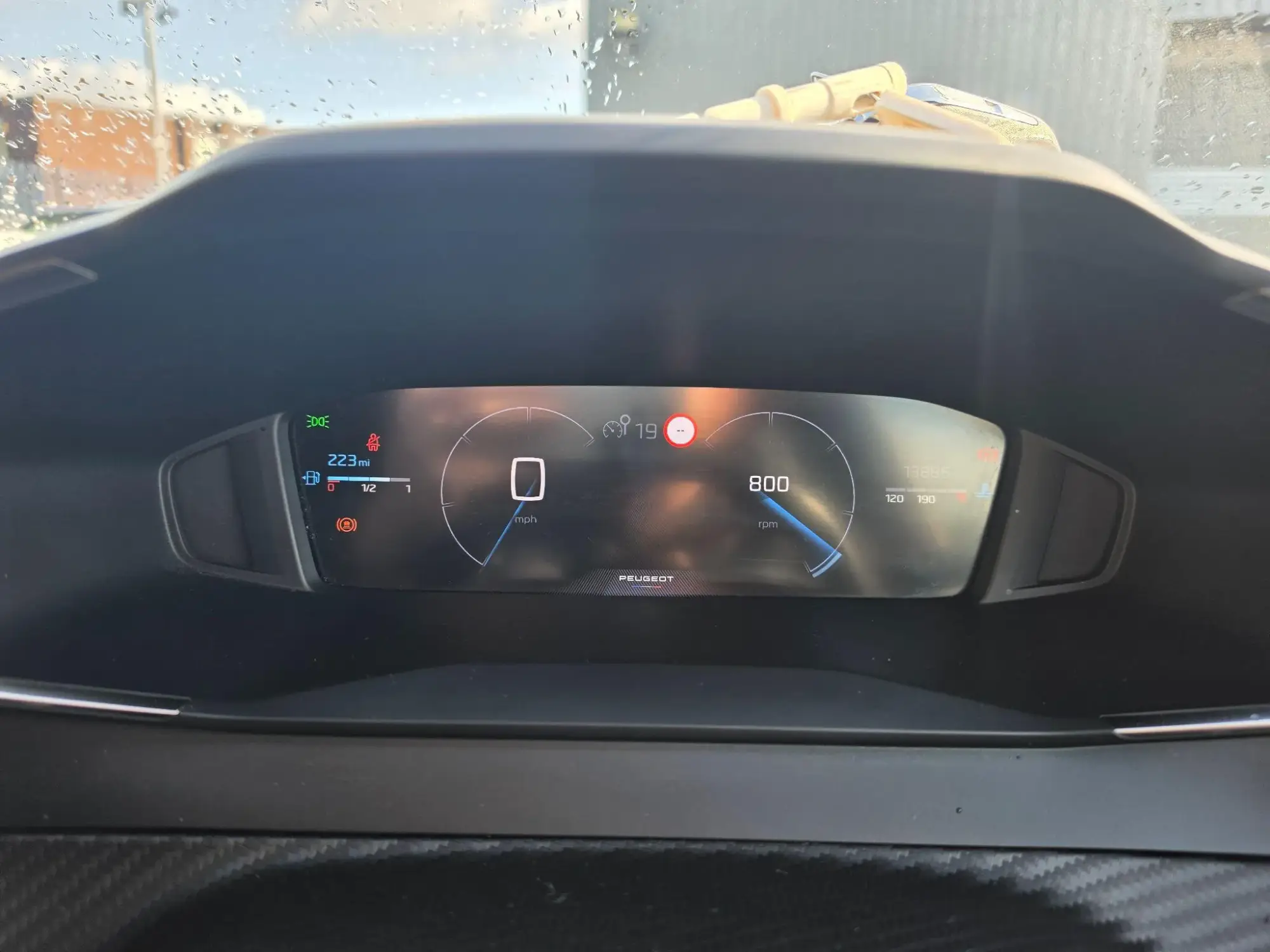 Peugeot 2008 Image 15