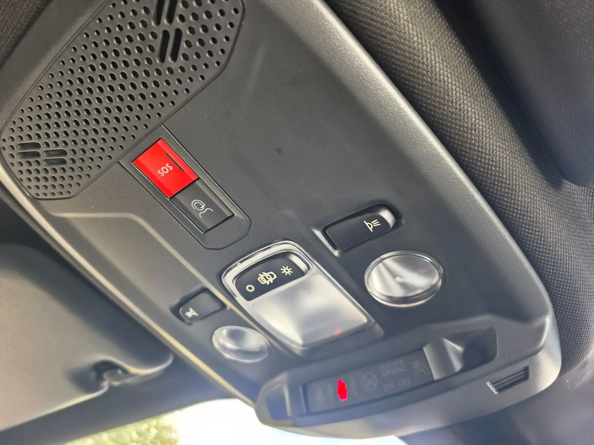 Peugeot 2008 Image 24