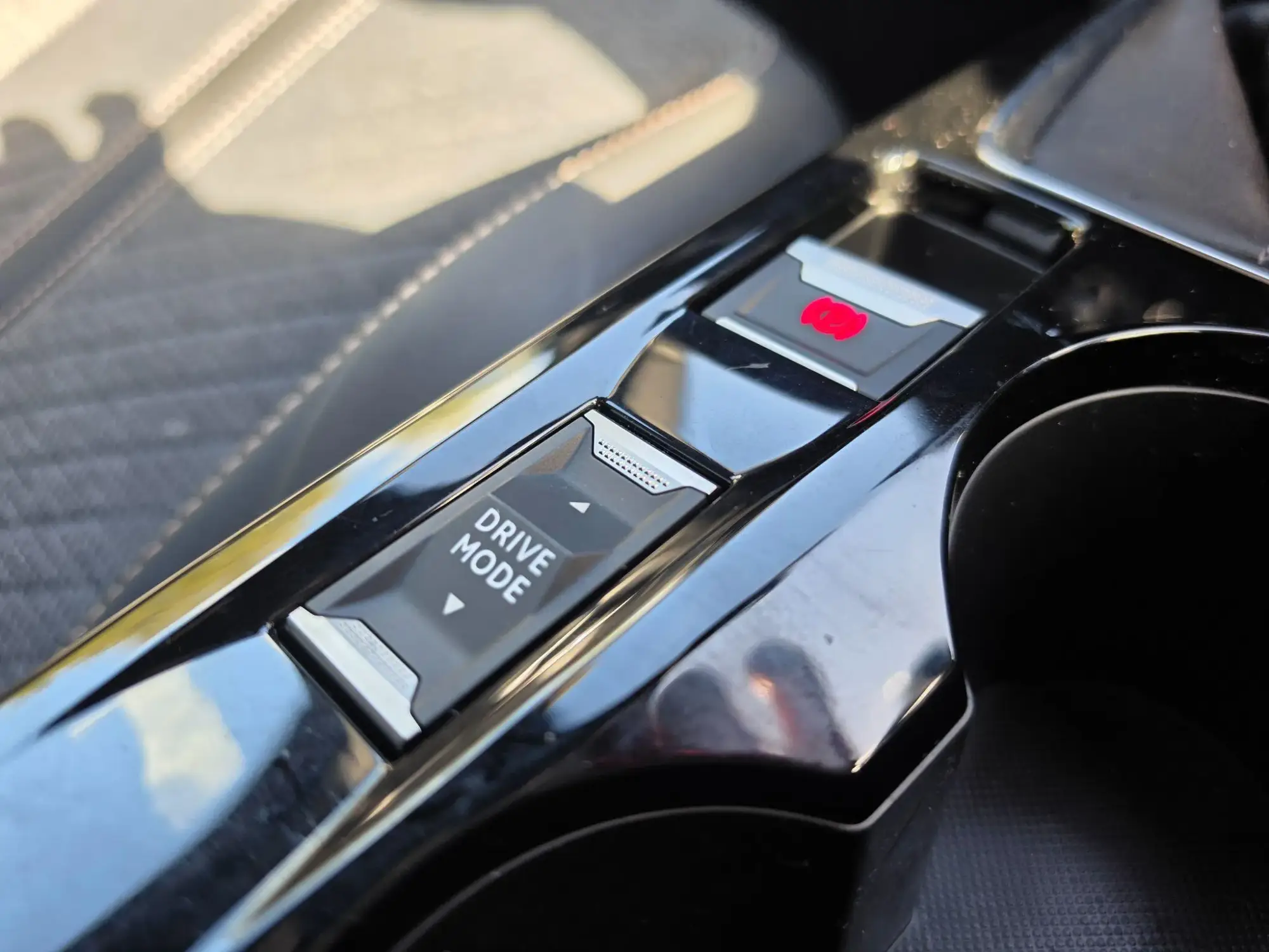 Peugeot 2008 Image 25