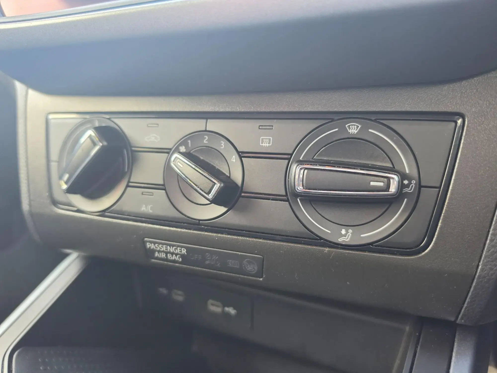 SEAT Arona Image 15 SEAT Arona Image 15