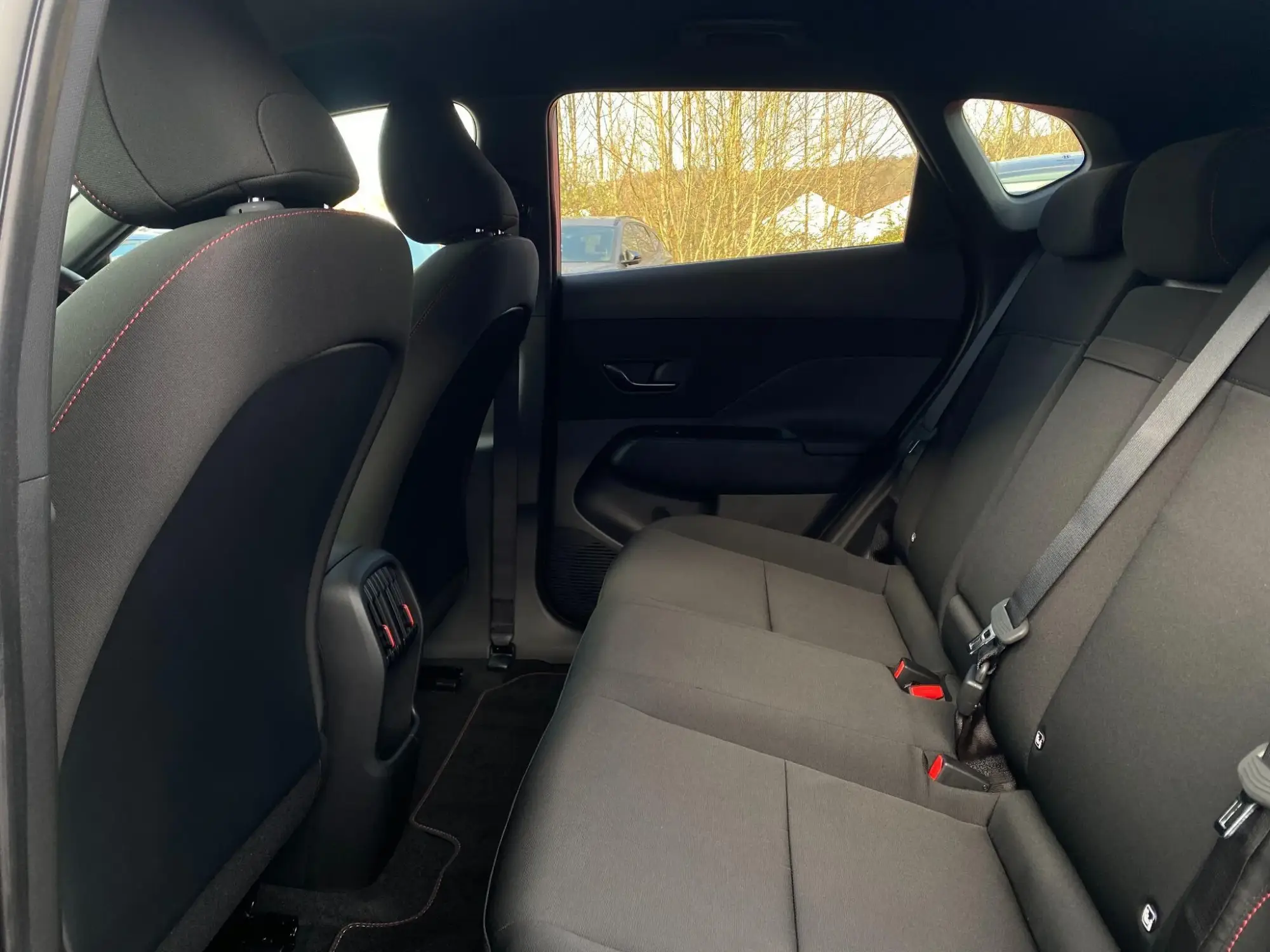 Hyundai KONA Image 11 Hyundai KONA Image 11