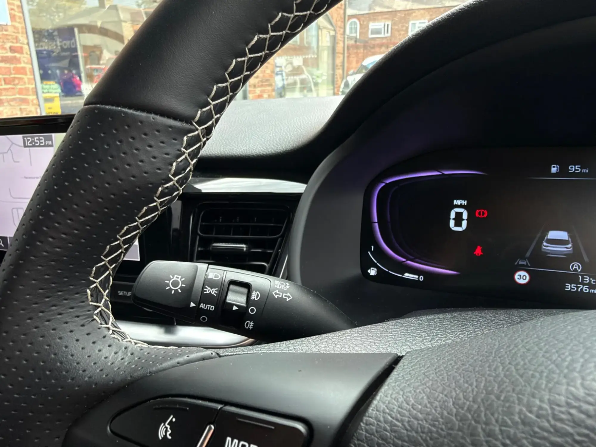 Kia Stonic Image 20