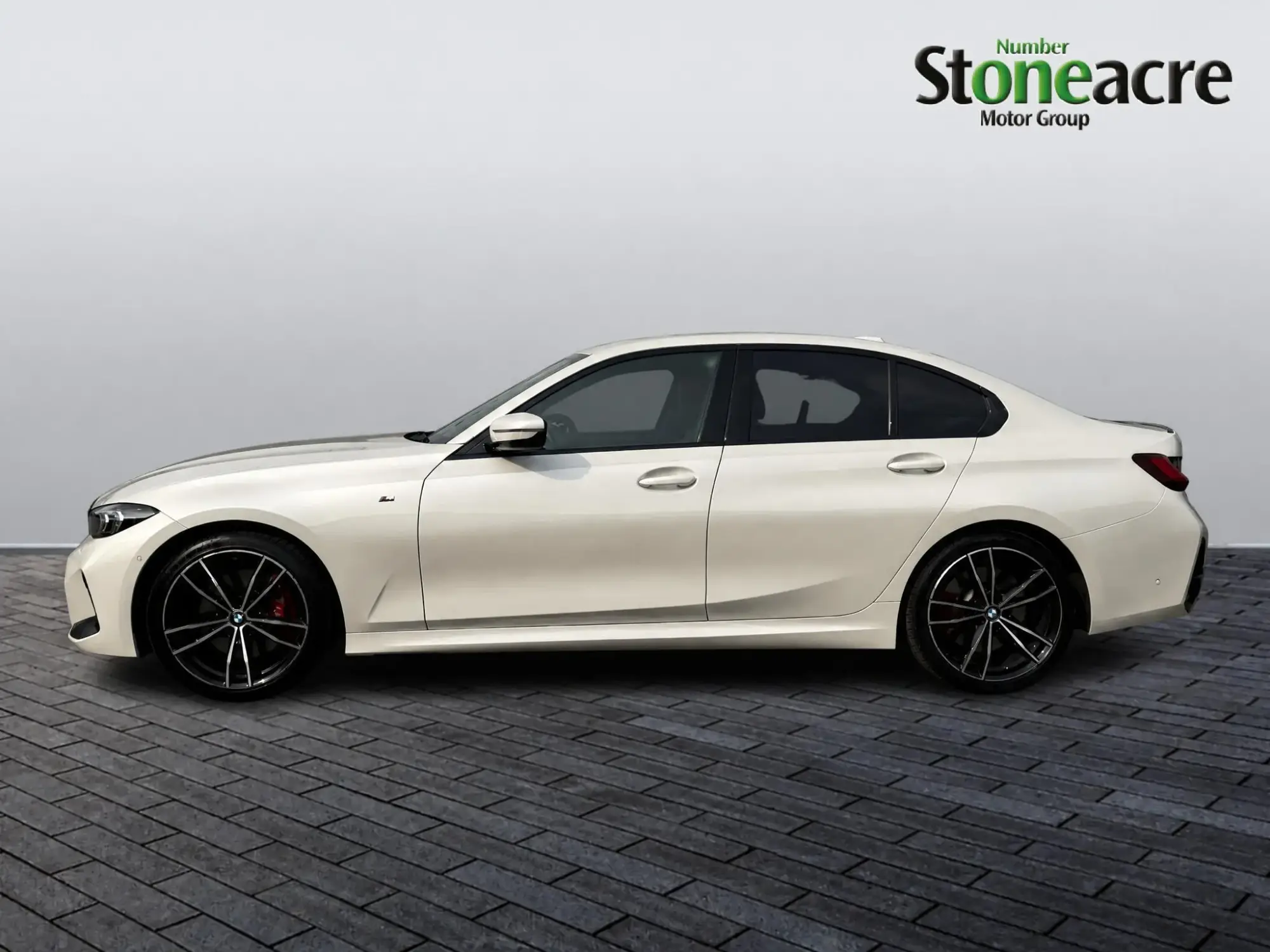 BMW 3 Series Image 6 BMW 3 Series Image 6