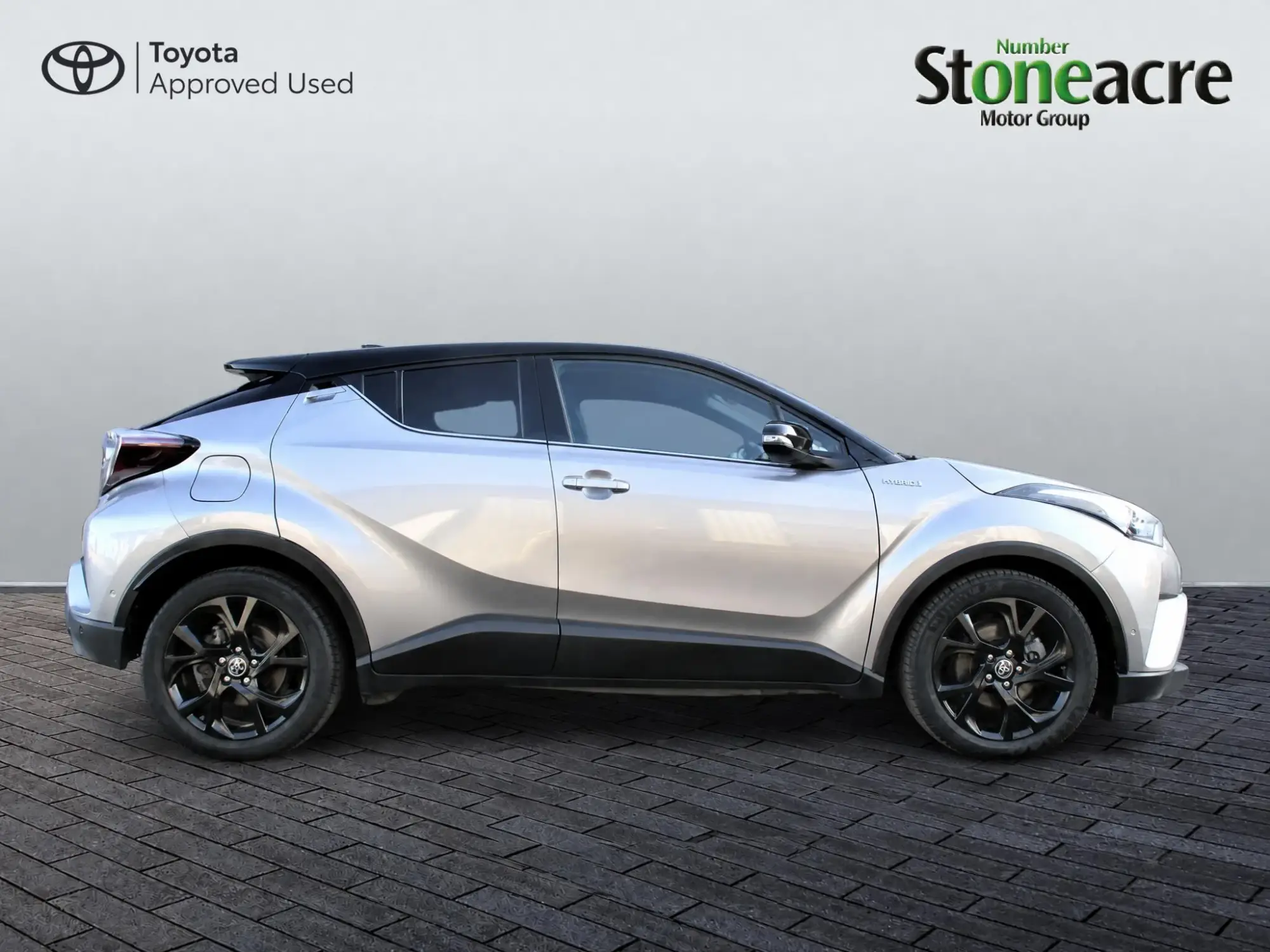Toyota C-HR Hybrid Image 2 Toyota C-HR Hybrid Image 2