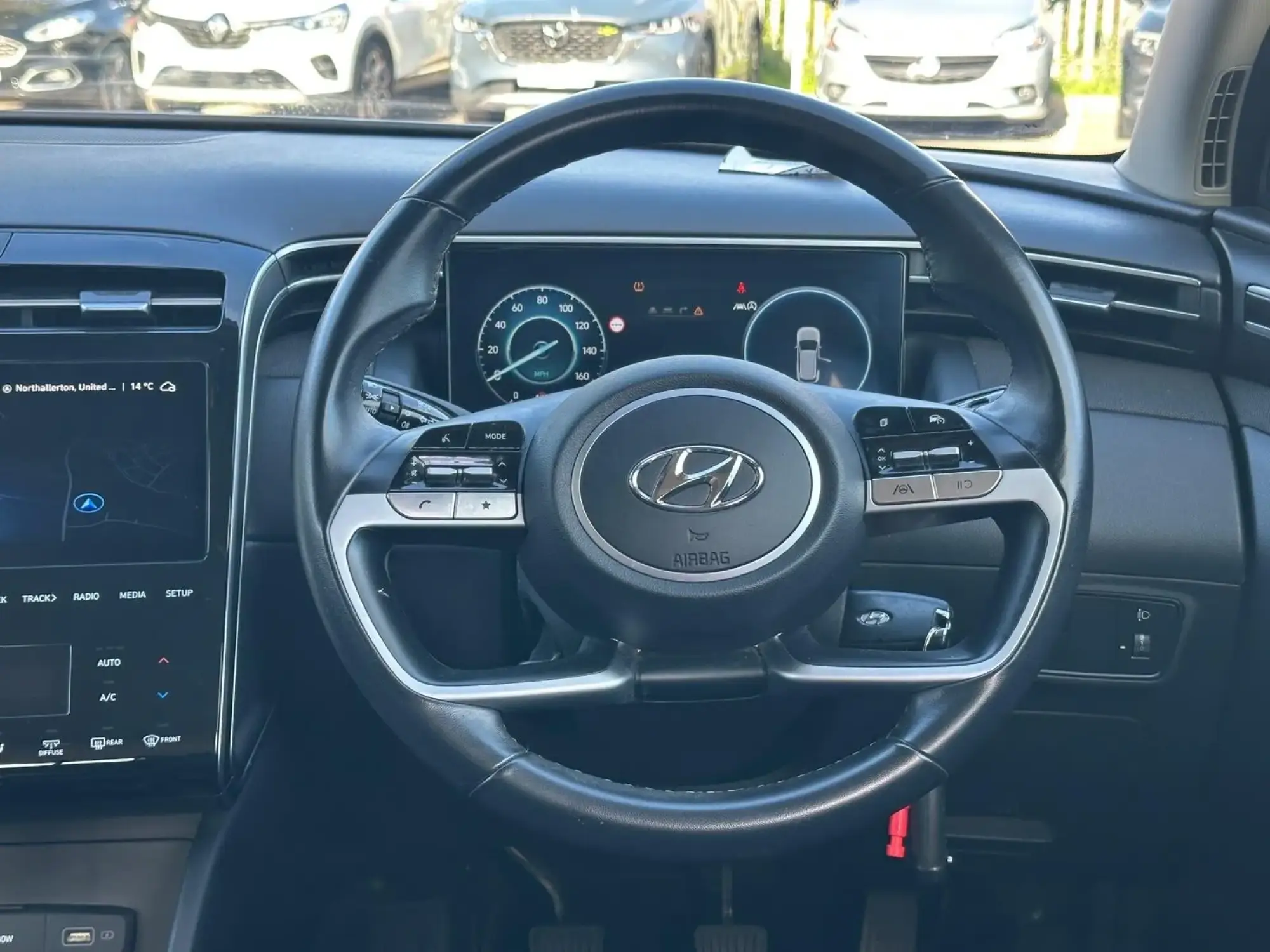 Hyundai TUCSON Image 13 Hyundai TUCSON Image 13