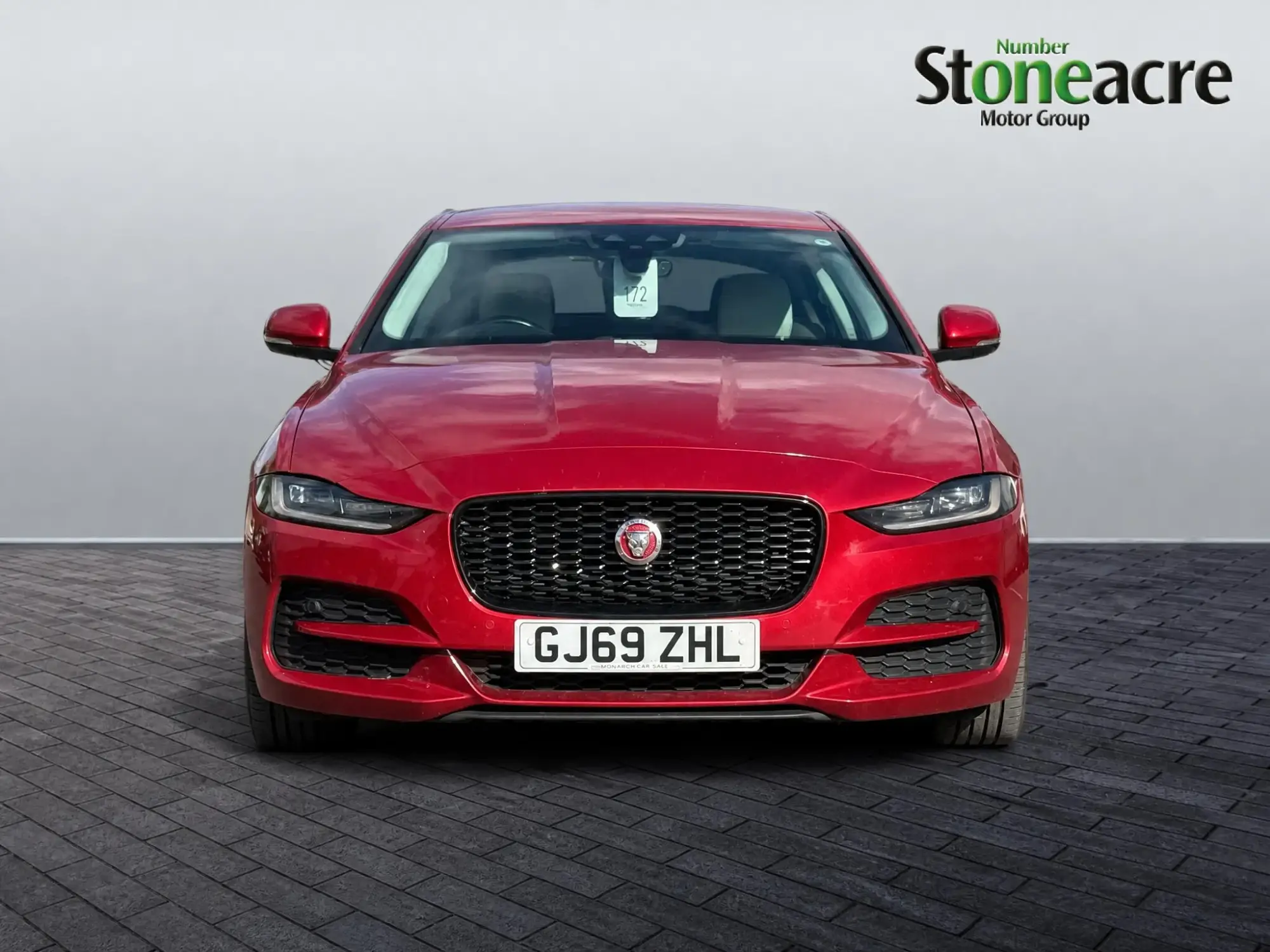 Jaguar XE Image 8