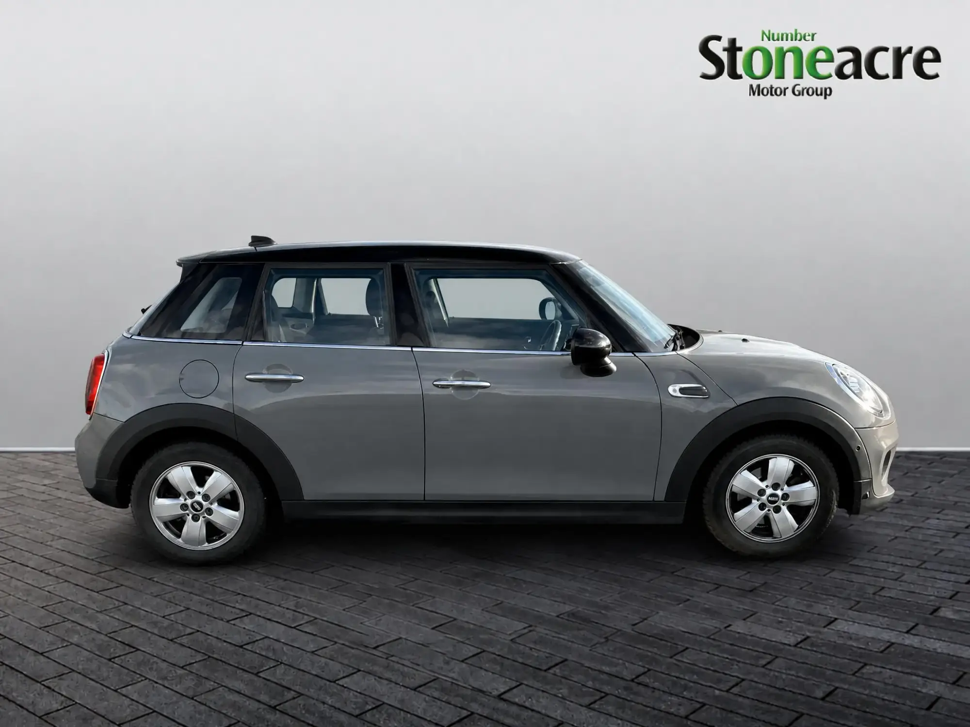 MINI Hatch Image 7 MINI Hatch Image 7