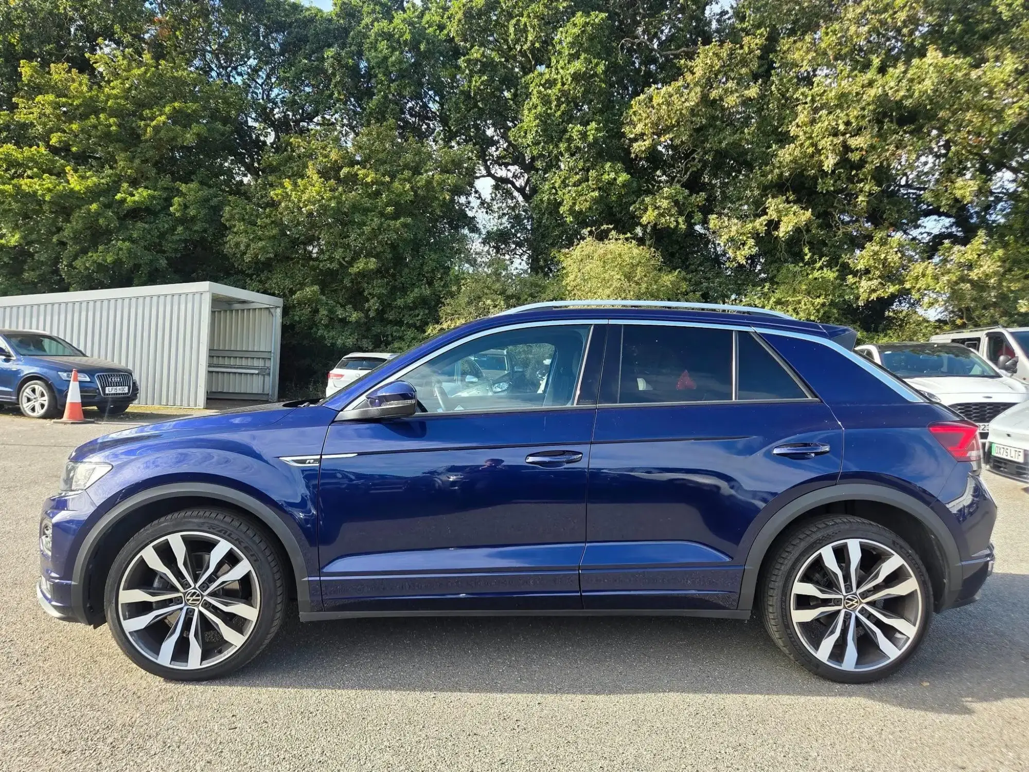 Volkswagen T-Roc Image 11
