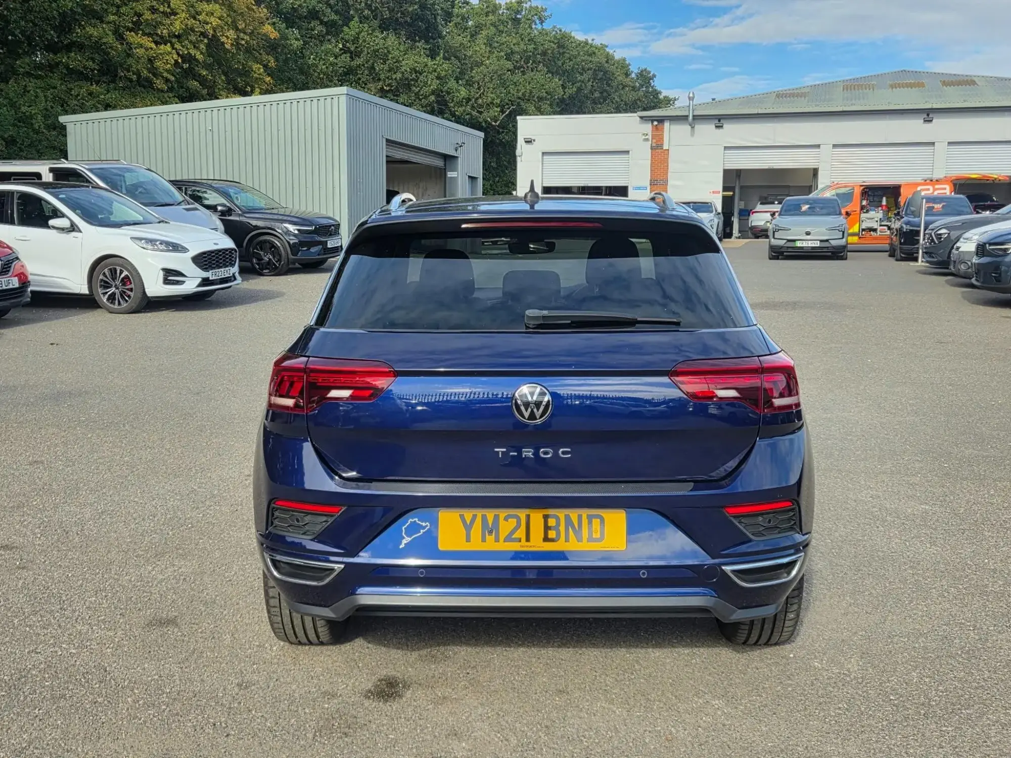 Volkswagen T-Roc Image 12