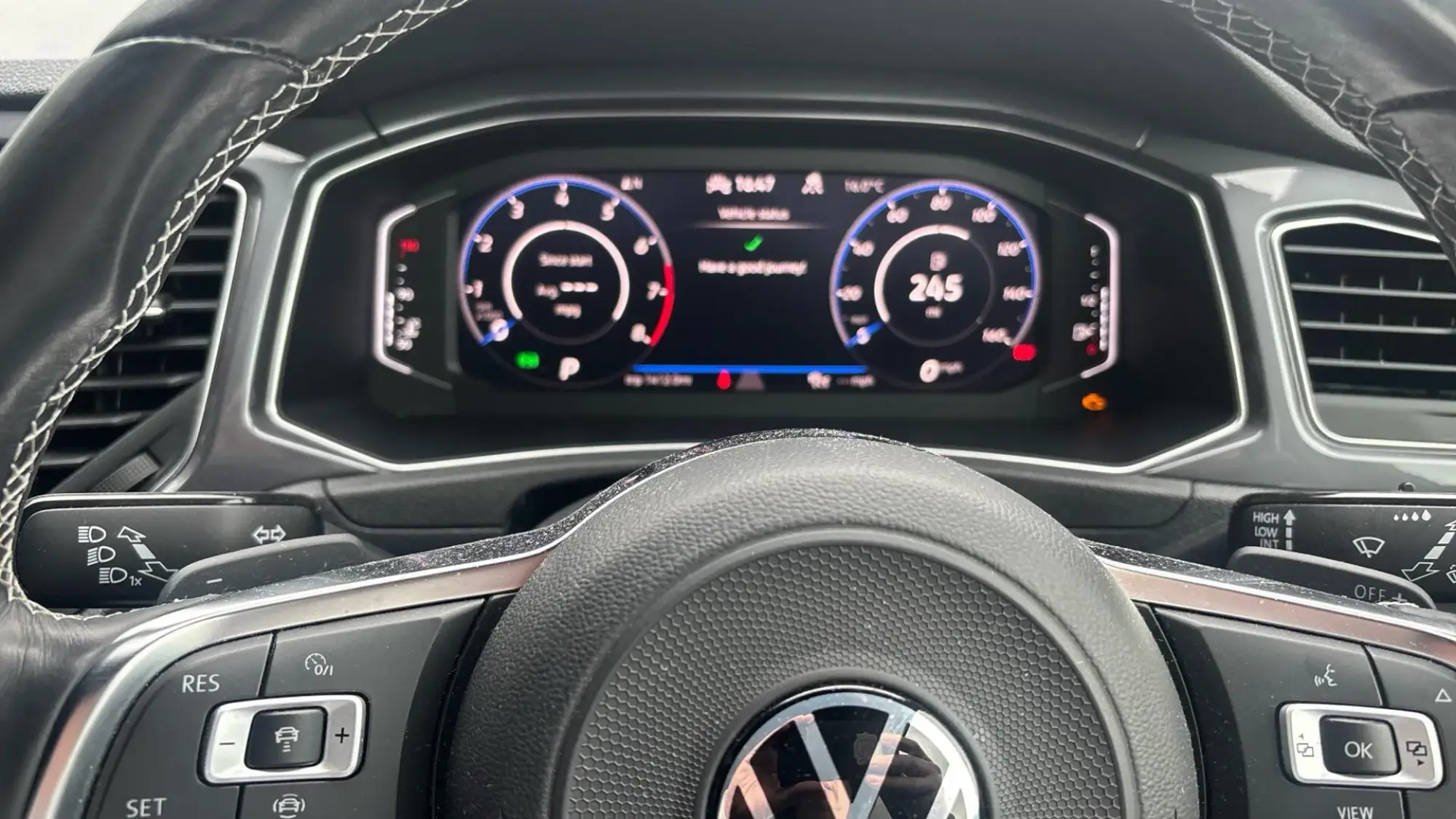Volkswagen T-Roc Image 36
