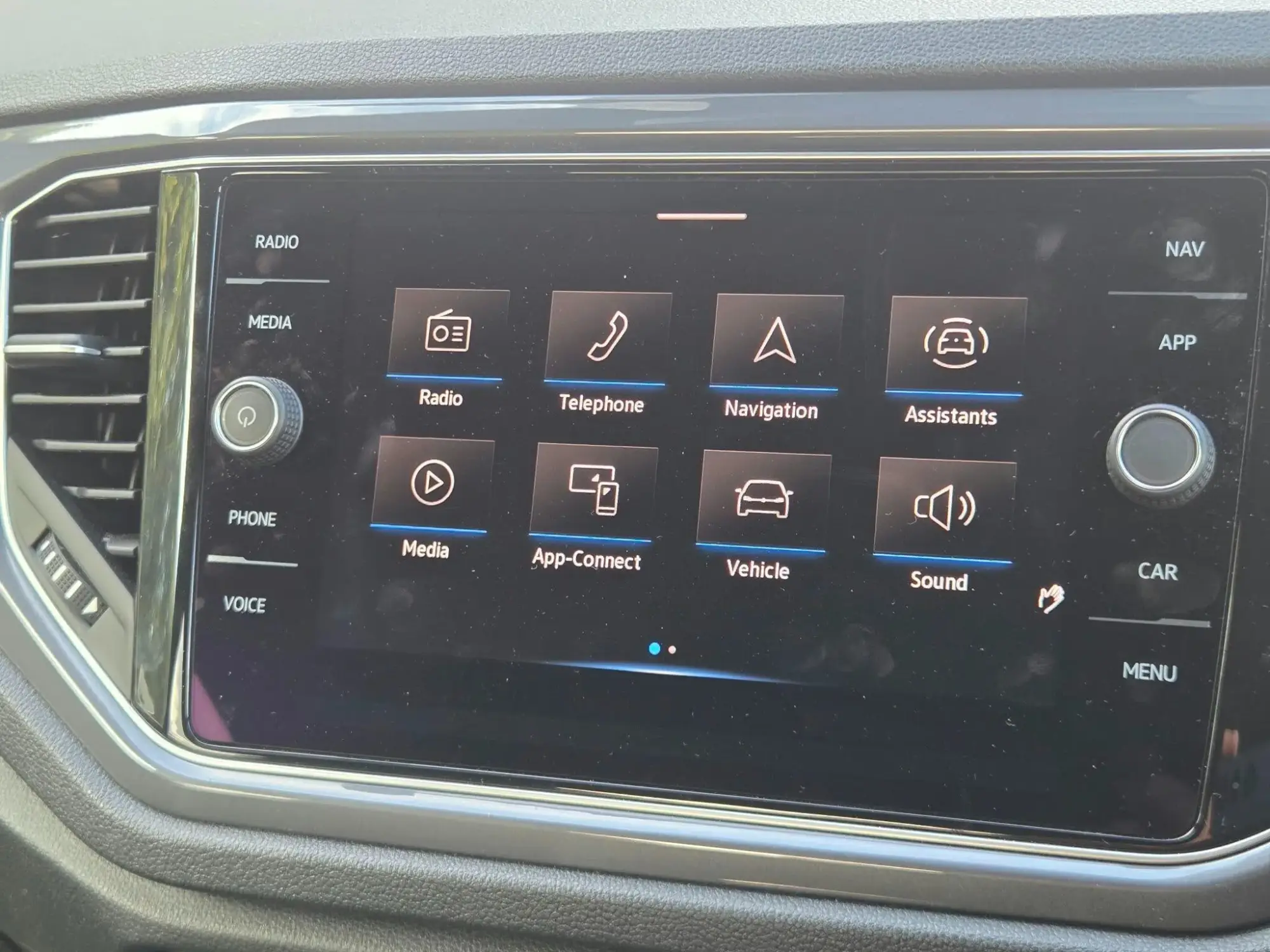 Volkswagen T-Roc Image 75