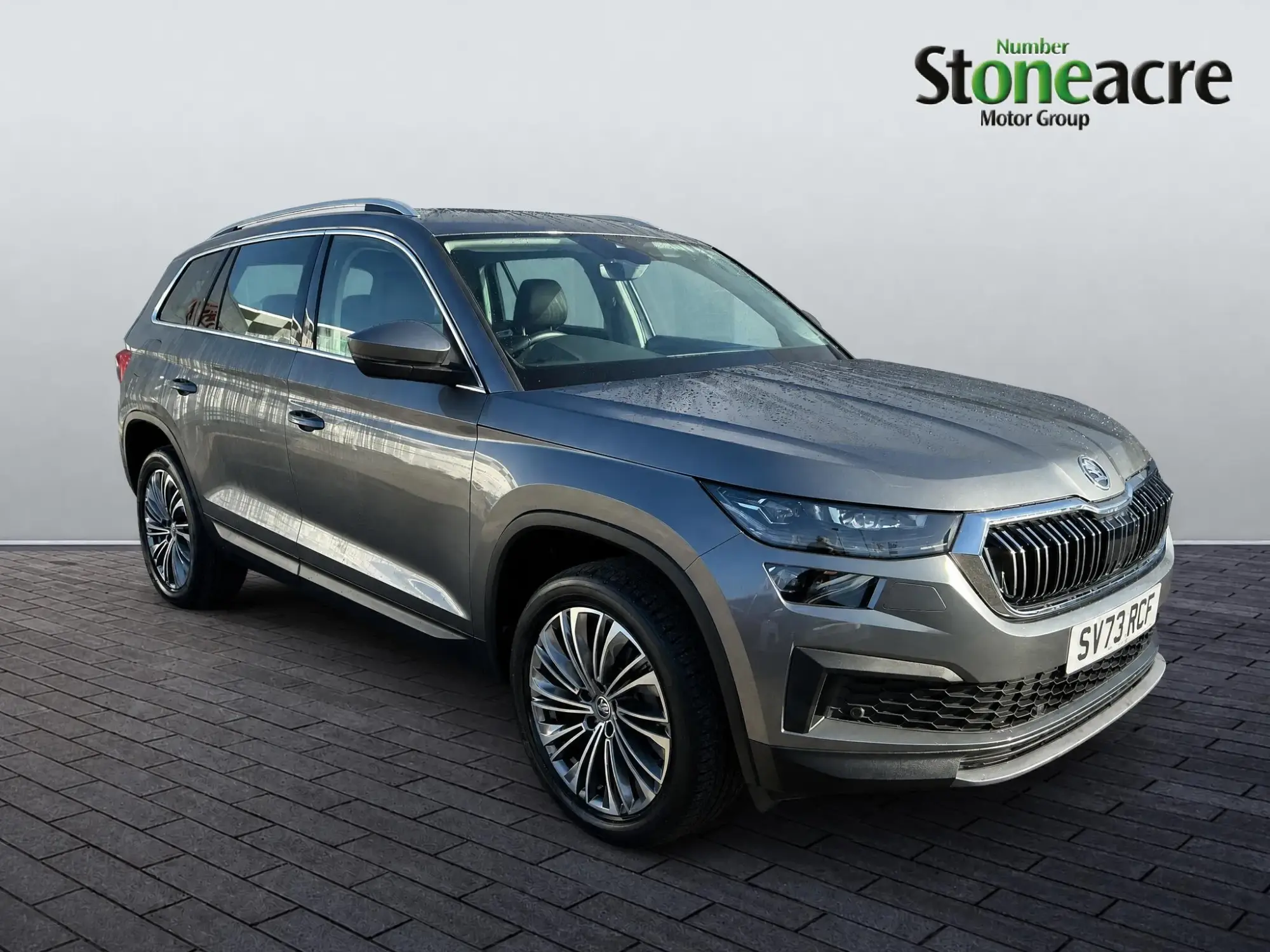 Skoda Kodiaq 1.5 TSI ACT SE L Executive DSG Euro 6 (s/s) 5dr (7 Seat) SV73RCF Image 1 Skoda Kodiaq 1.5 TSI ACT SE L Executive DSG Euro 6 (s/s) 5dr (7 Seat) SV73RCF Image 1