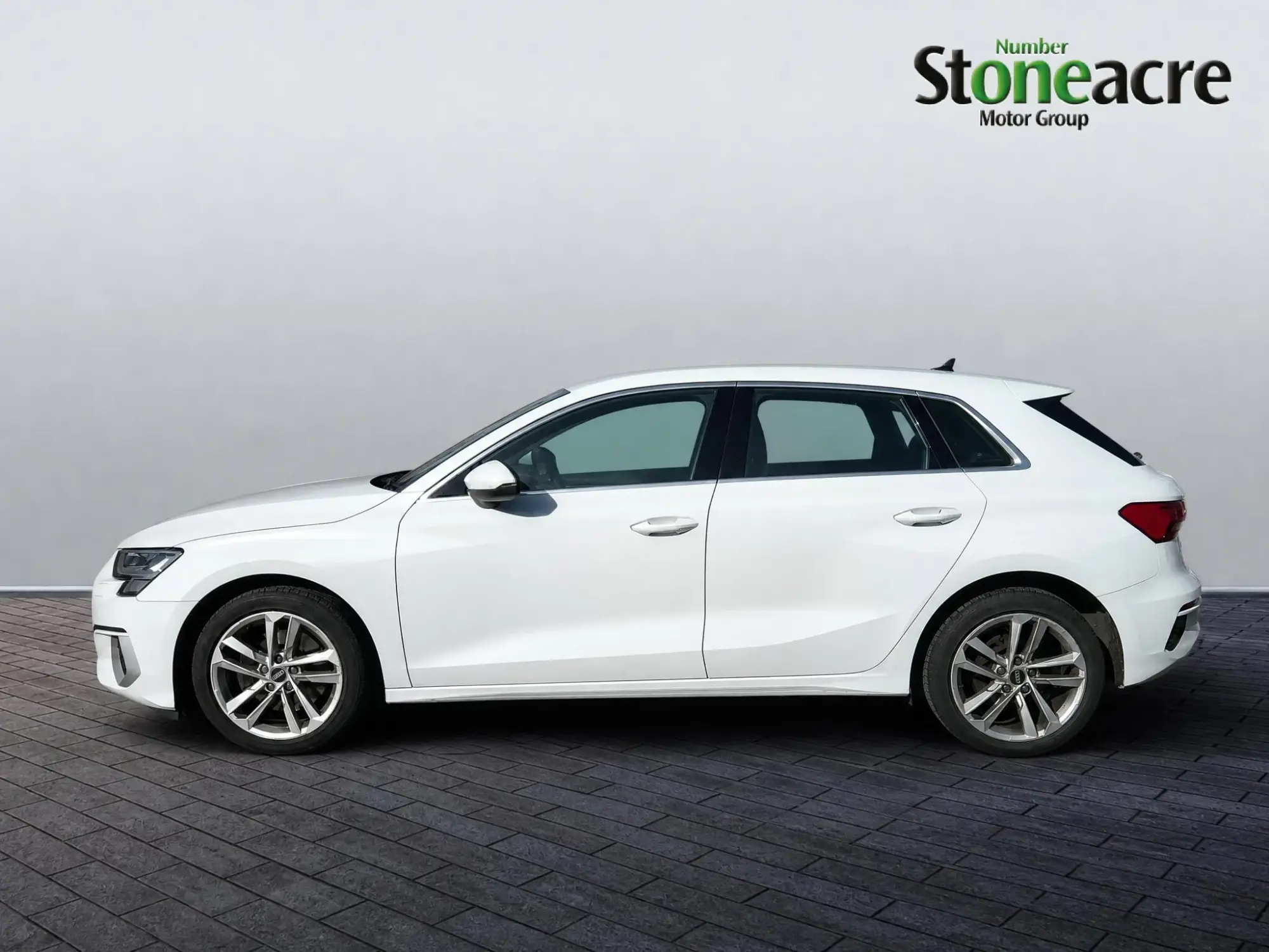 Audi A3 1.0 TFSI 30 Sport Sportback Euro 6 (s/s) 5dr LL70GKJ Image 3 Audi A3 1.0 TFSI 30 Sport Sportback Euro 6 (s/s) 5dr LL70GKJ Image 3