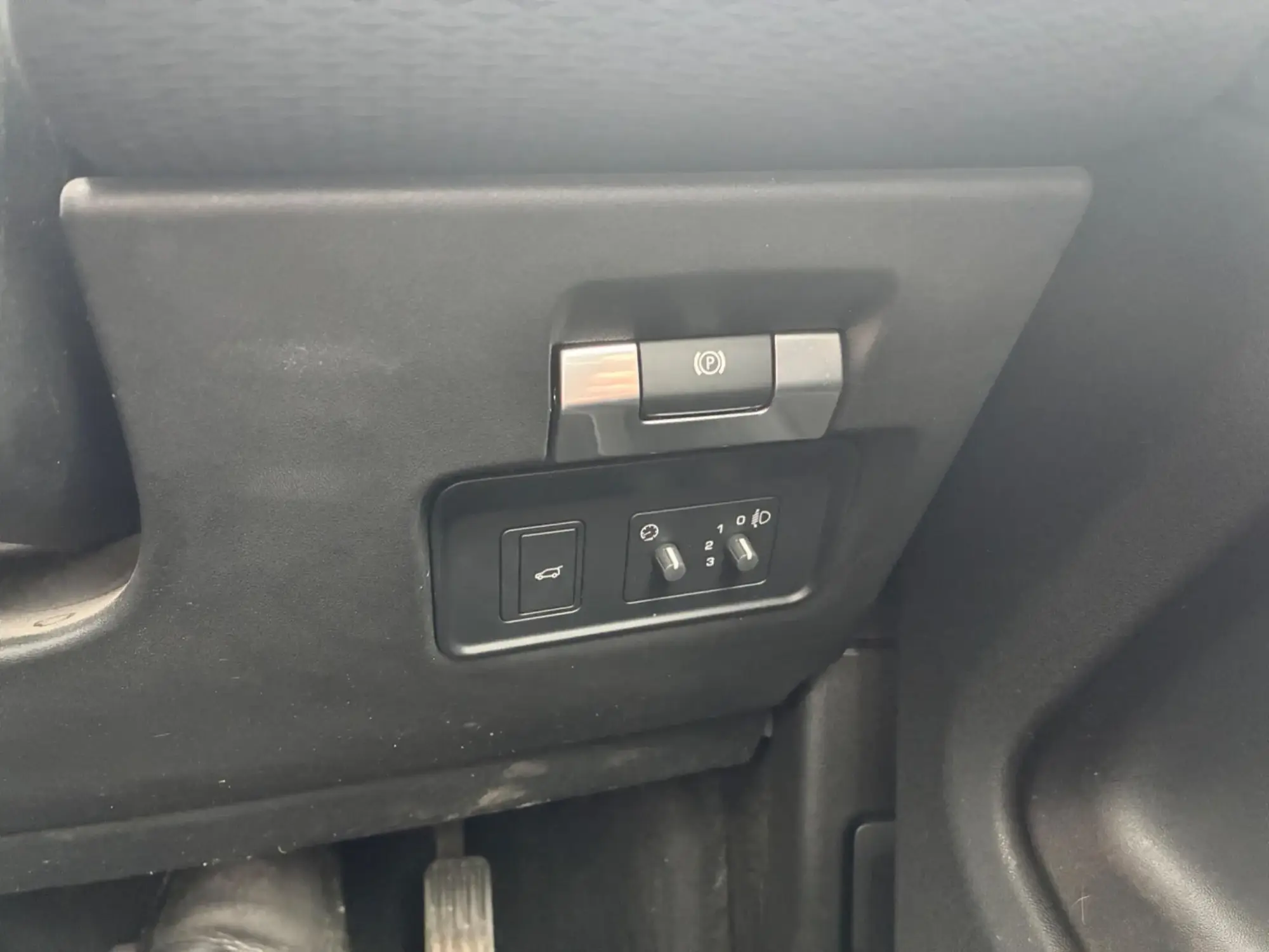 Land Rover Range Rover Evoque Image 14 Land Rover Range Rover Evoque Image 14