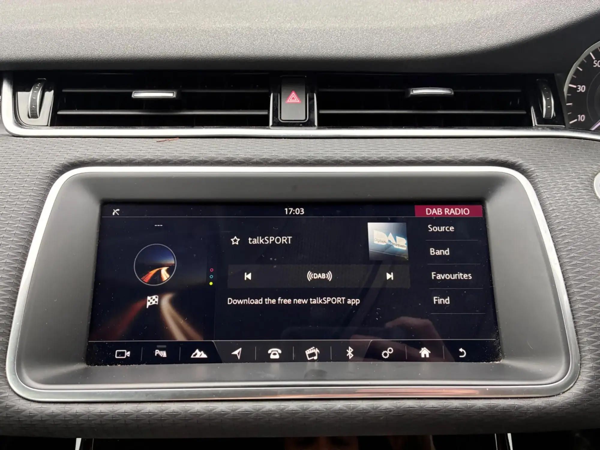 Land Rover Range Rover Evoque Image 19 Land Rover Range Rover Evoque Image 19