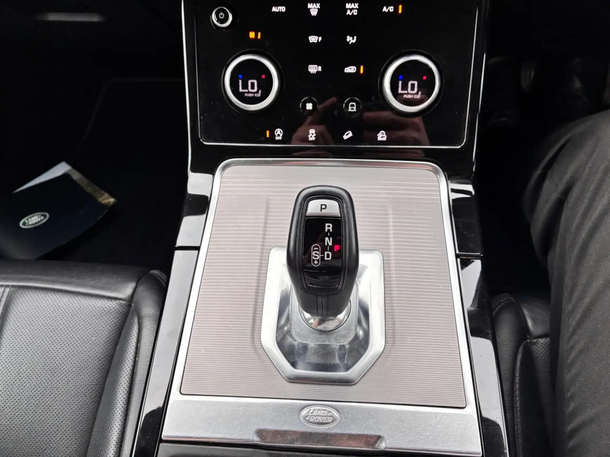Land Rover Range Rover Evoque Image 15 Land Rover Range Rover Evoque Image 15