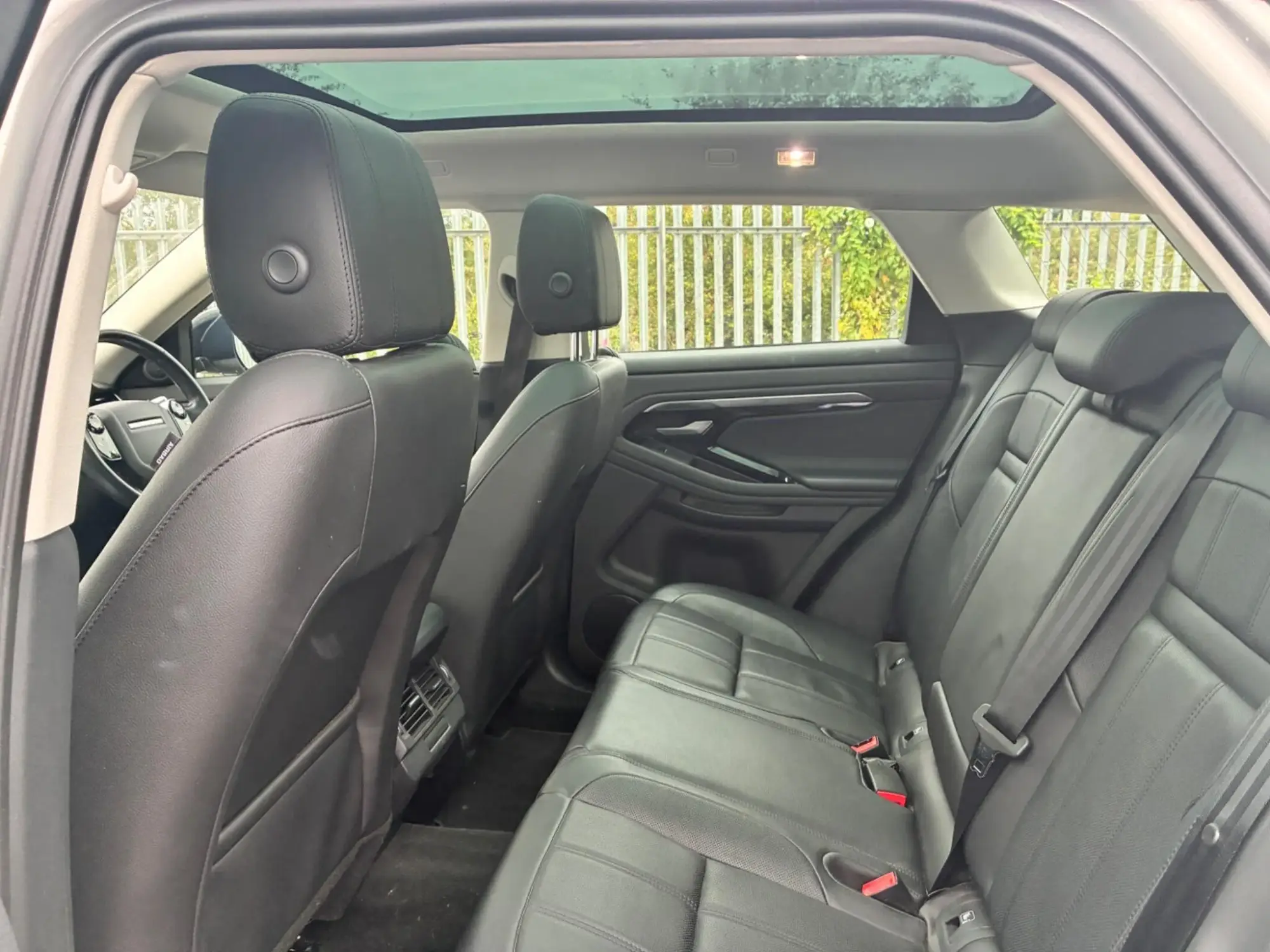 Land Rover Range Rover Evoque Image 10 Land Rover Range Rover Evoque Image 10