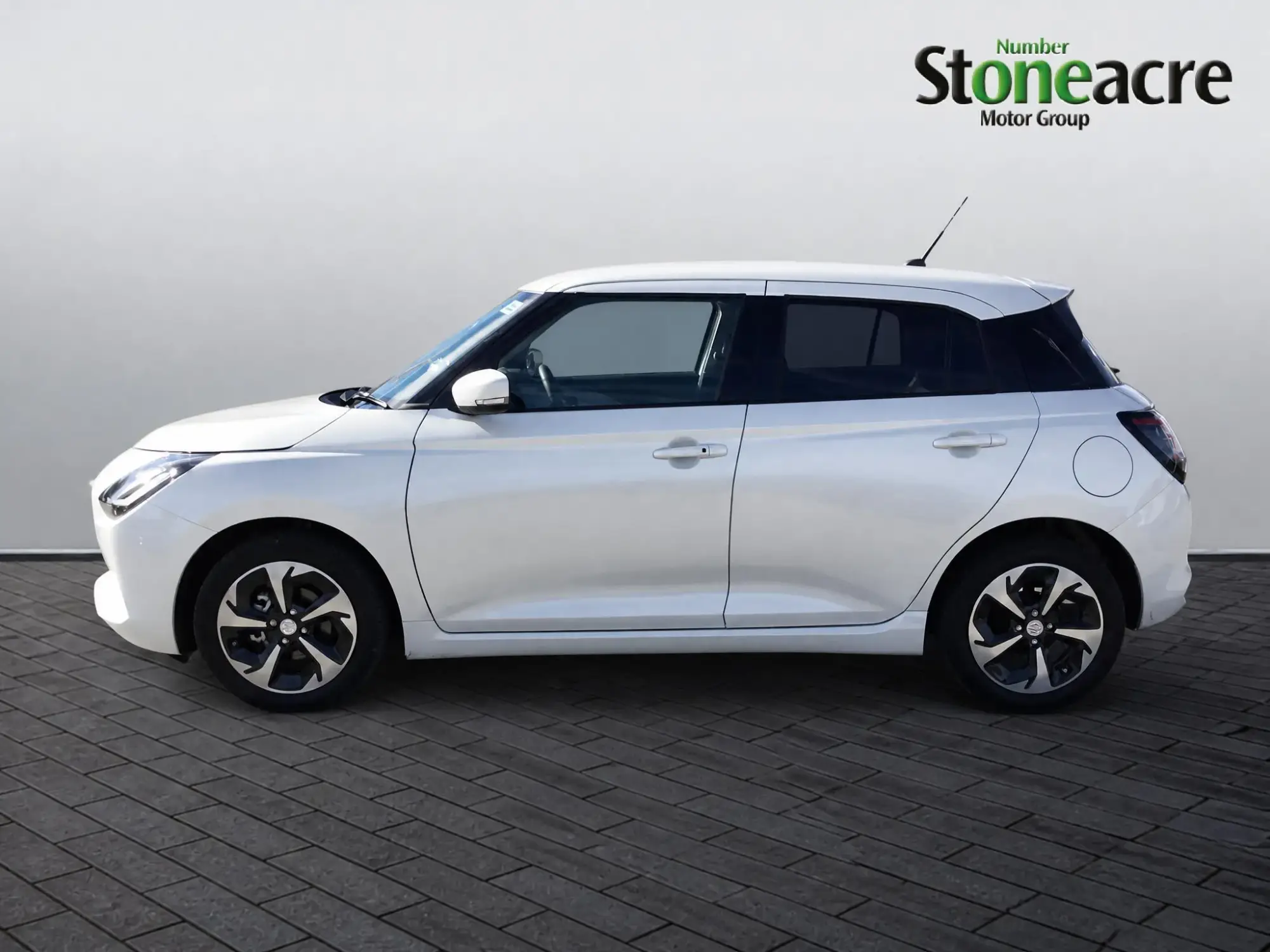 Suzuki Swift Image 6 Suzuki Swift Image 6