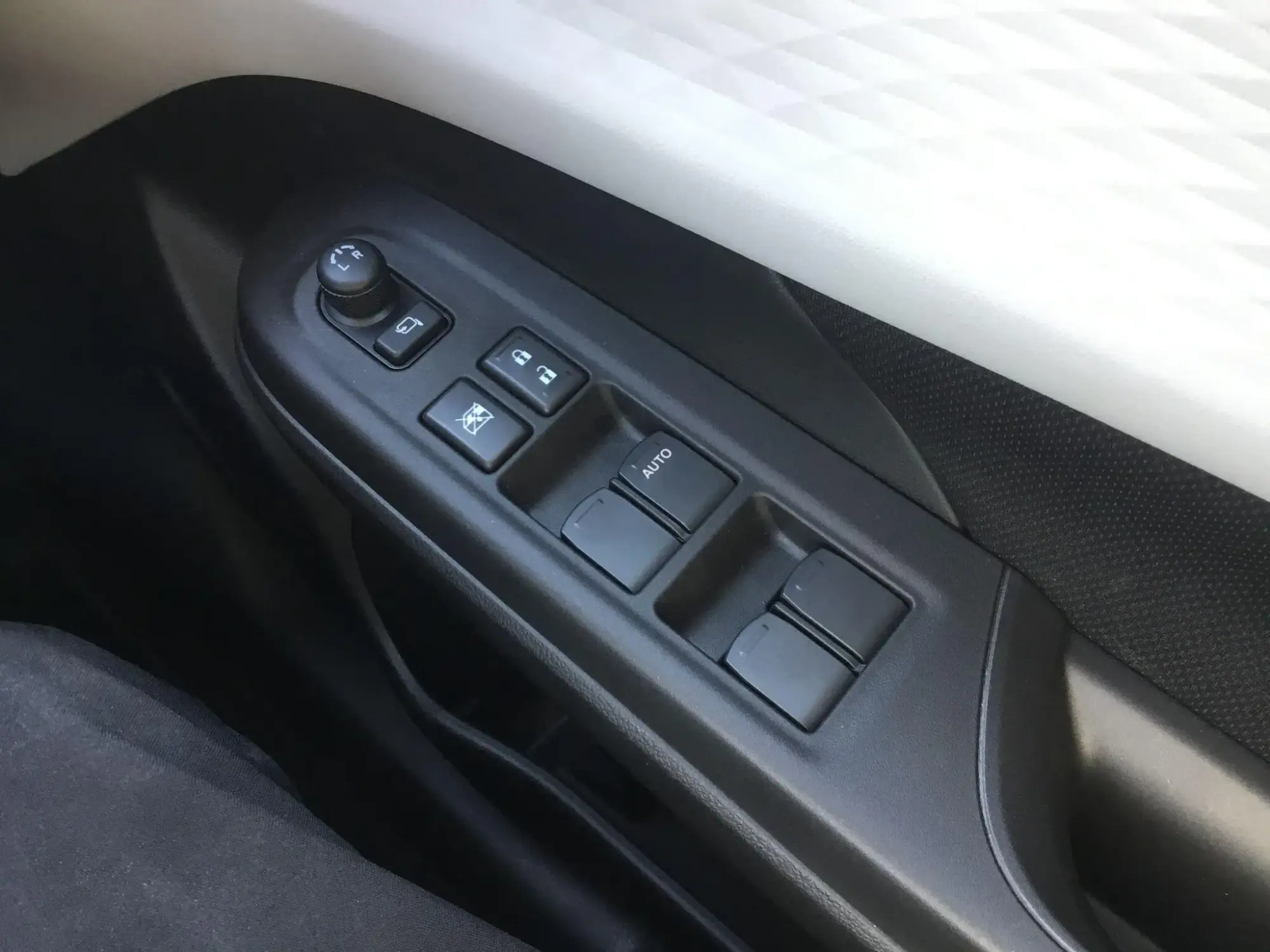 Suzuki Swift Image 20 Suzuki Swift Image 20